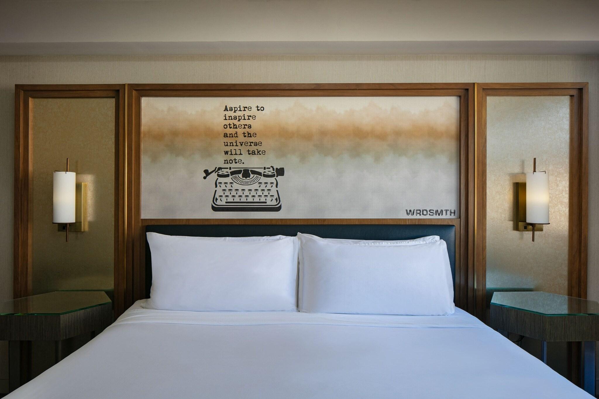 Double Deluxe King Bed