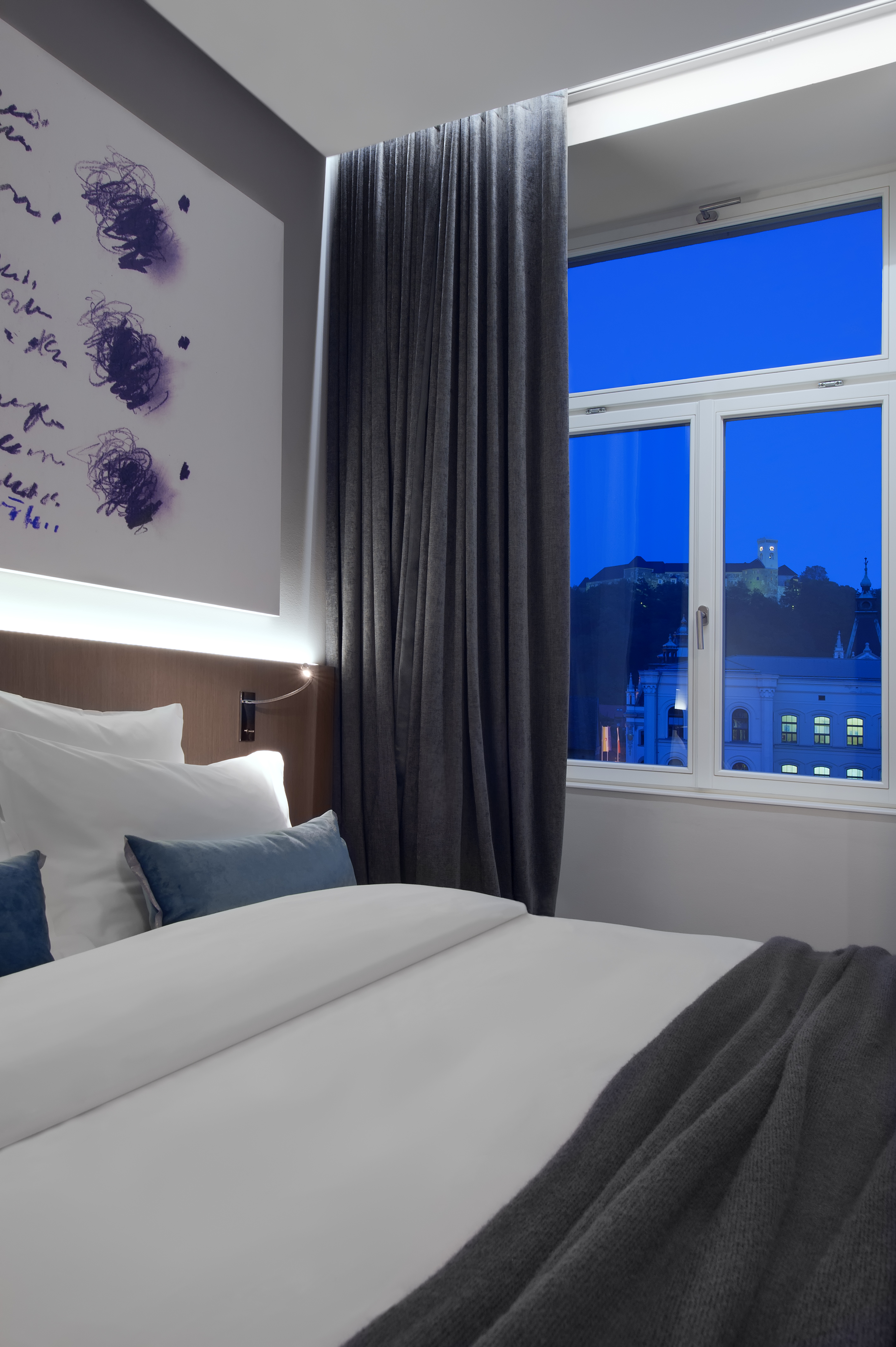 Double Single Superior