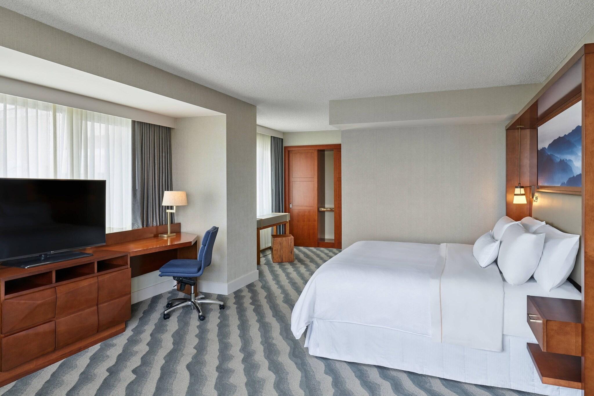 Junior Suite King Size Bed