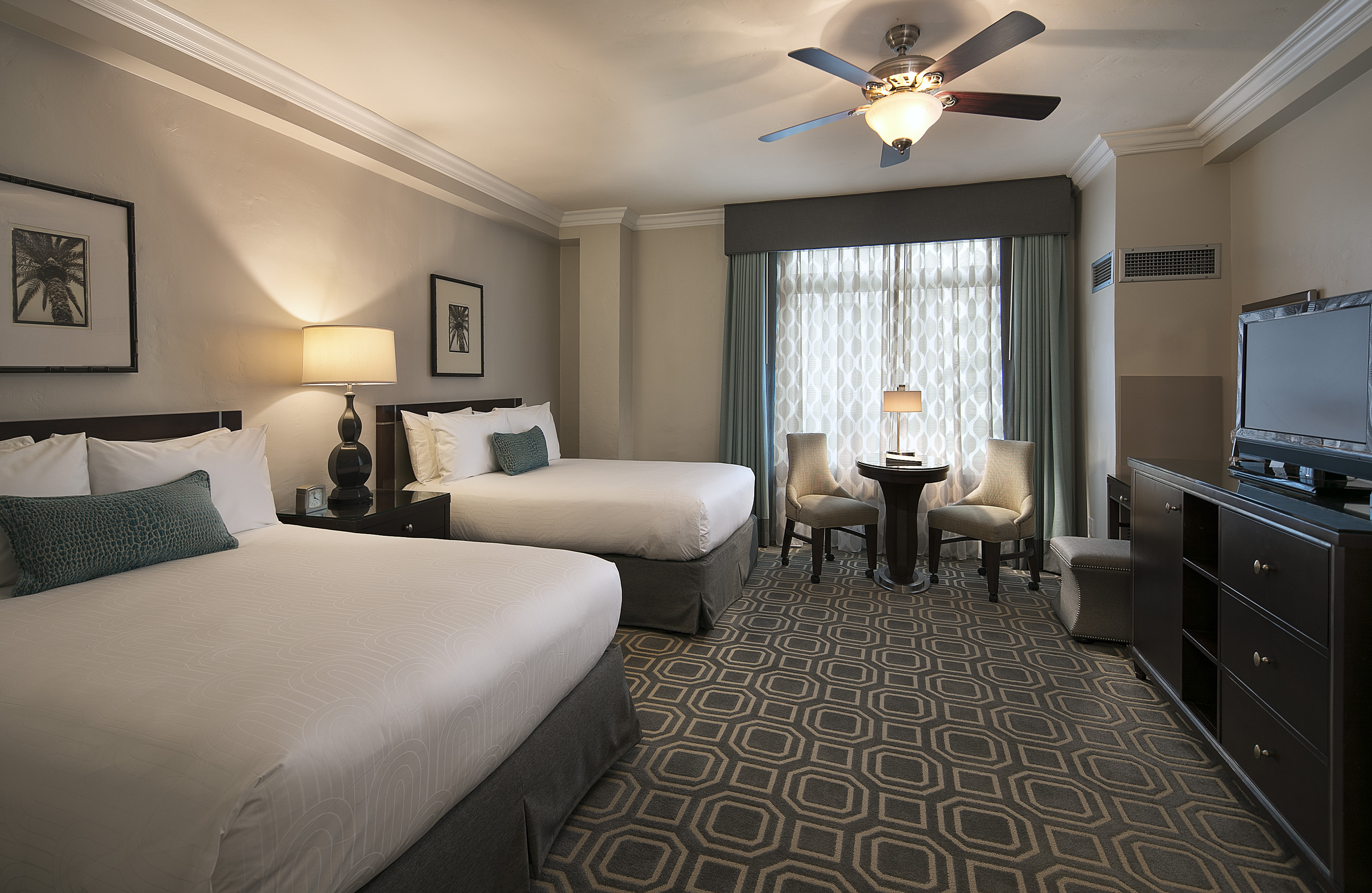 Double Queen Size Bed