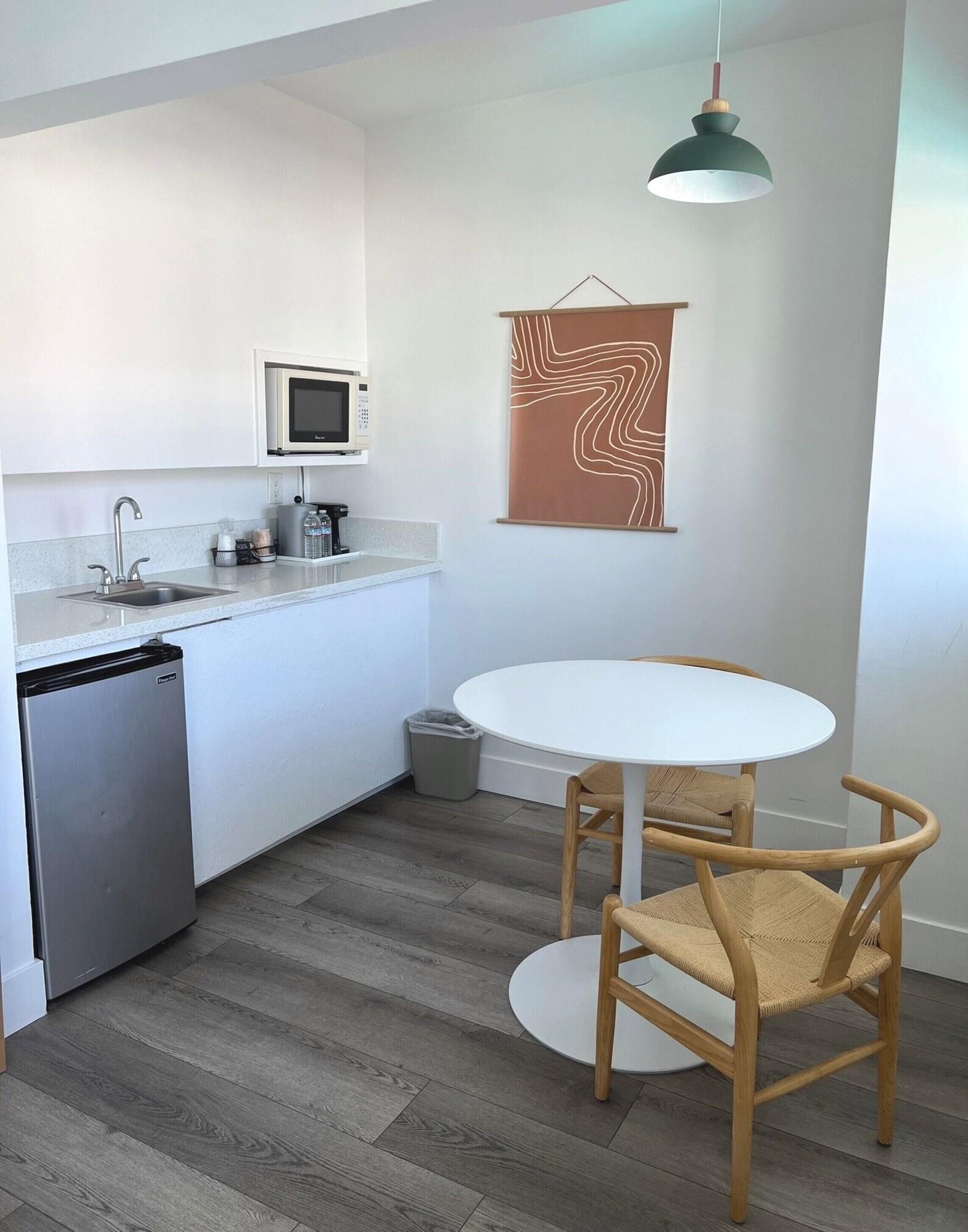 Double Ocean Front King Bed