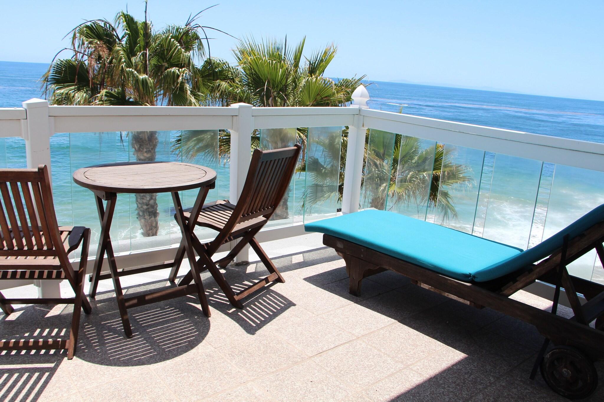 Junior Suite Ocean Front