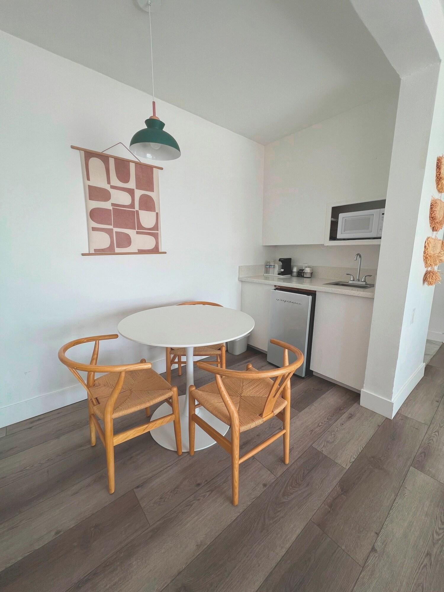 Suite Ocean View King Bed