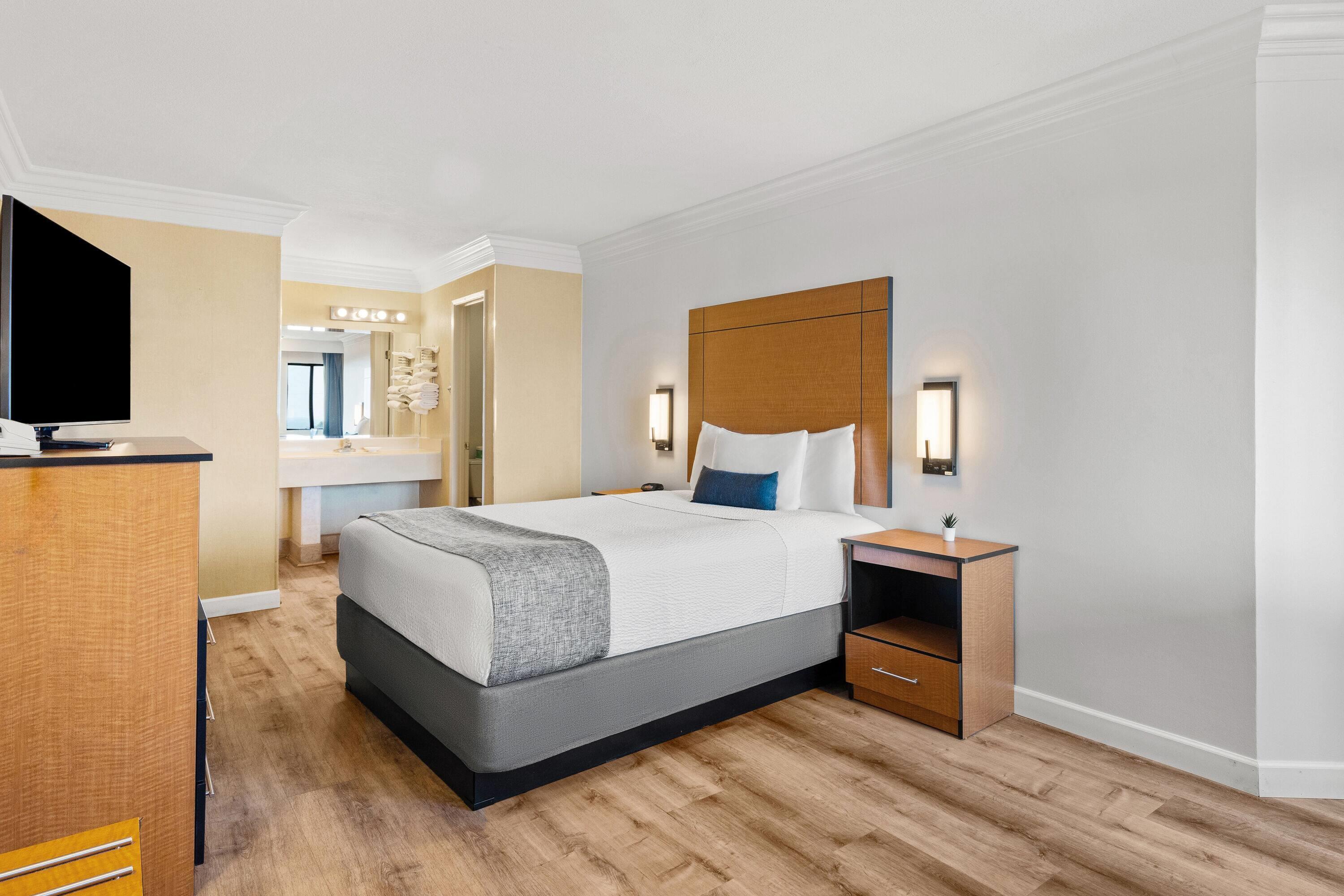 Double Queen Size Bed