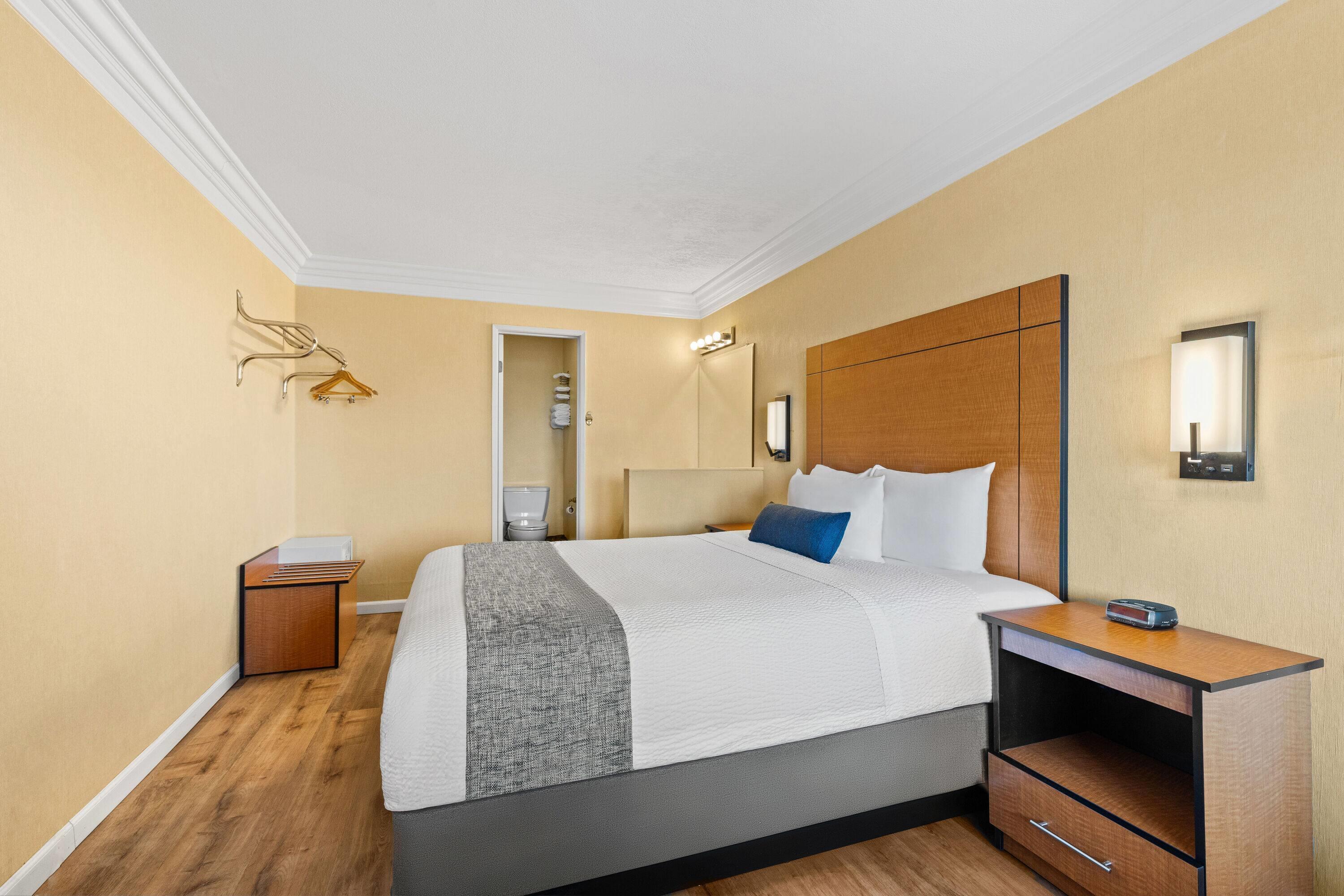 Double Queen Size Bed