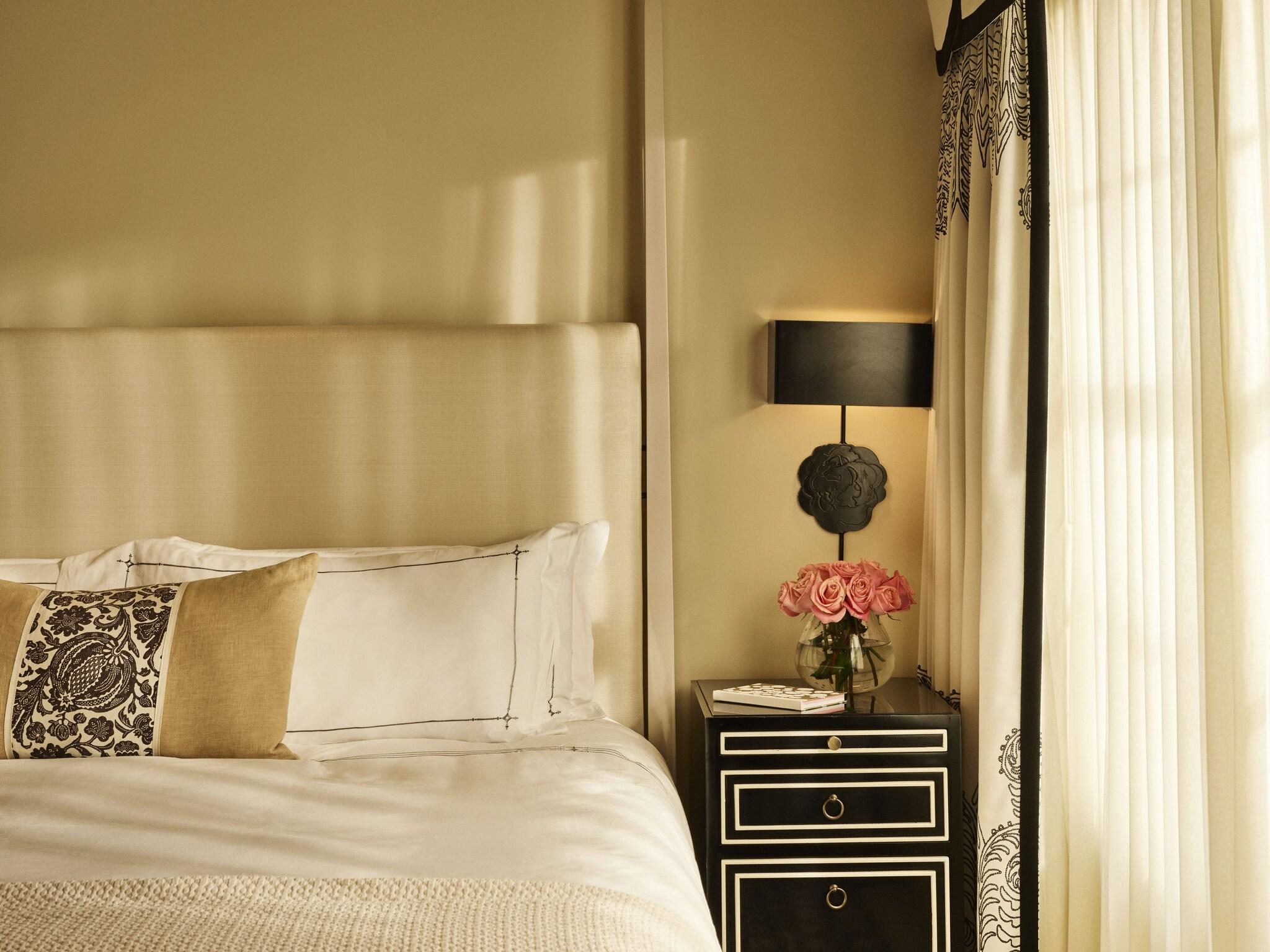 Junior Suite King Size Bed