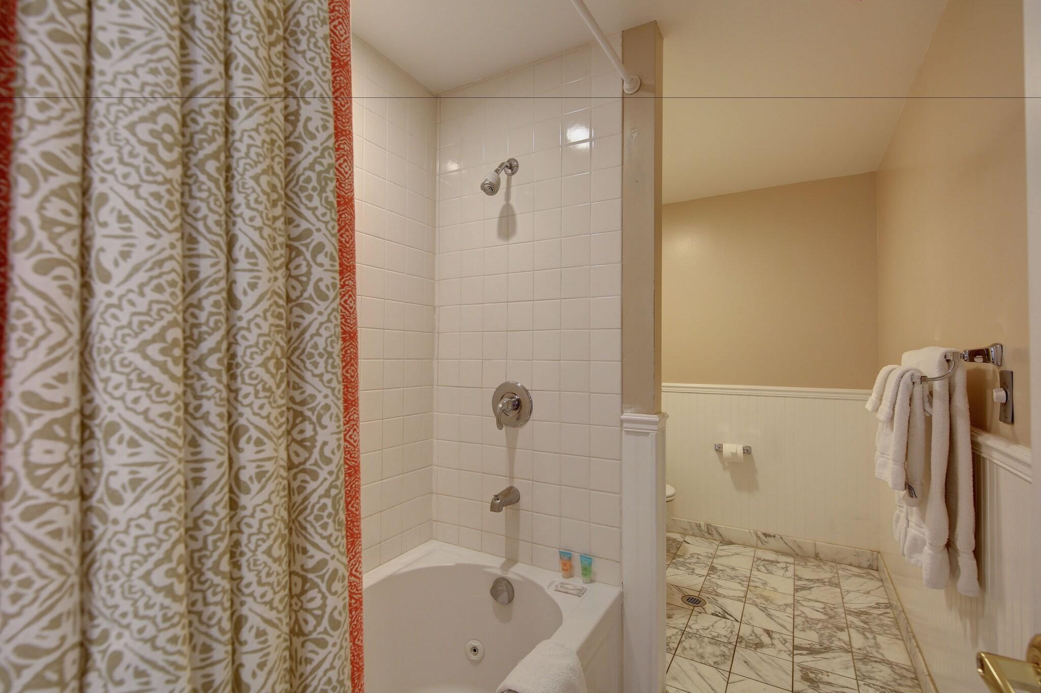 Double Queen Size Bed