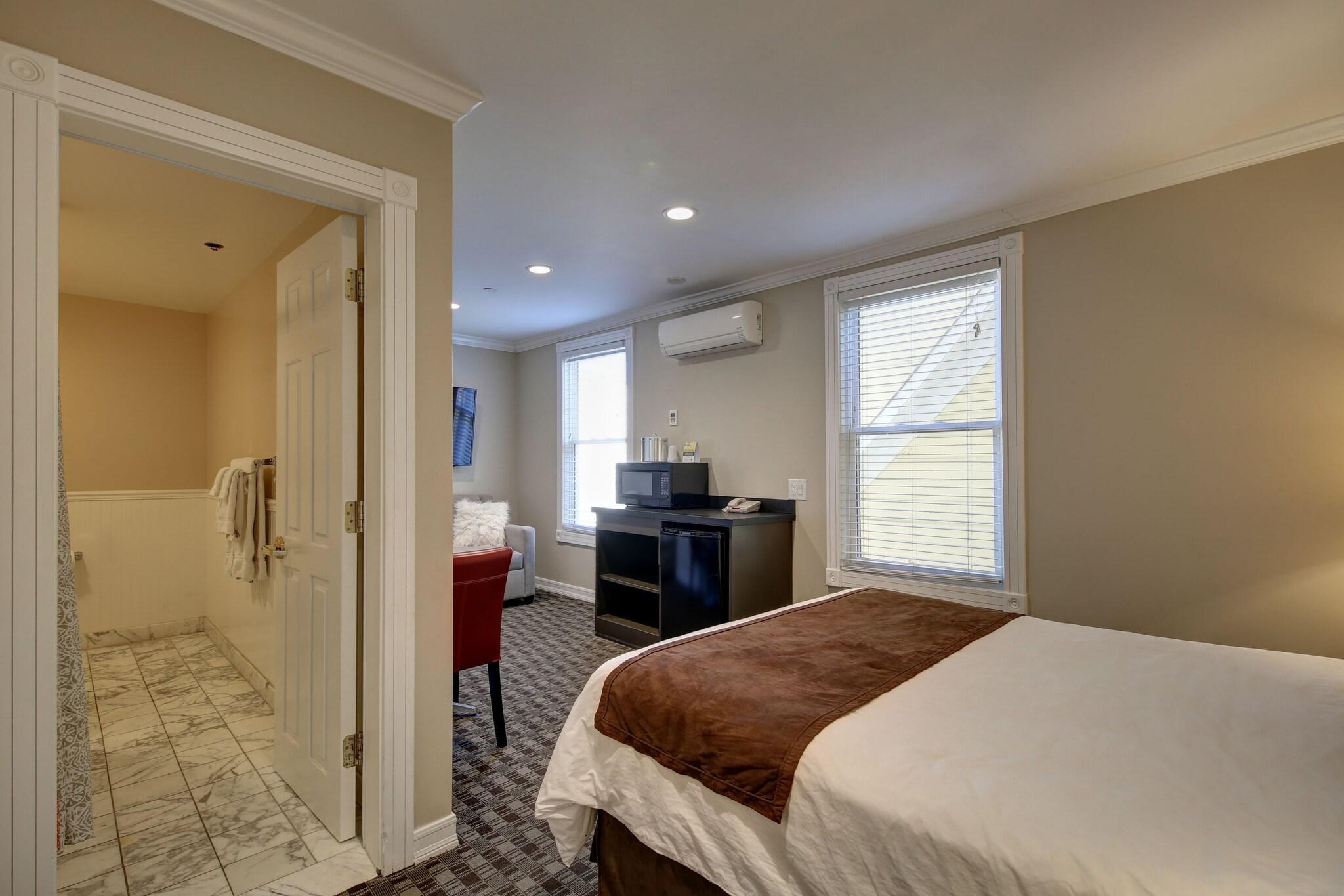 Double Queen Size Bed