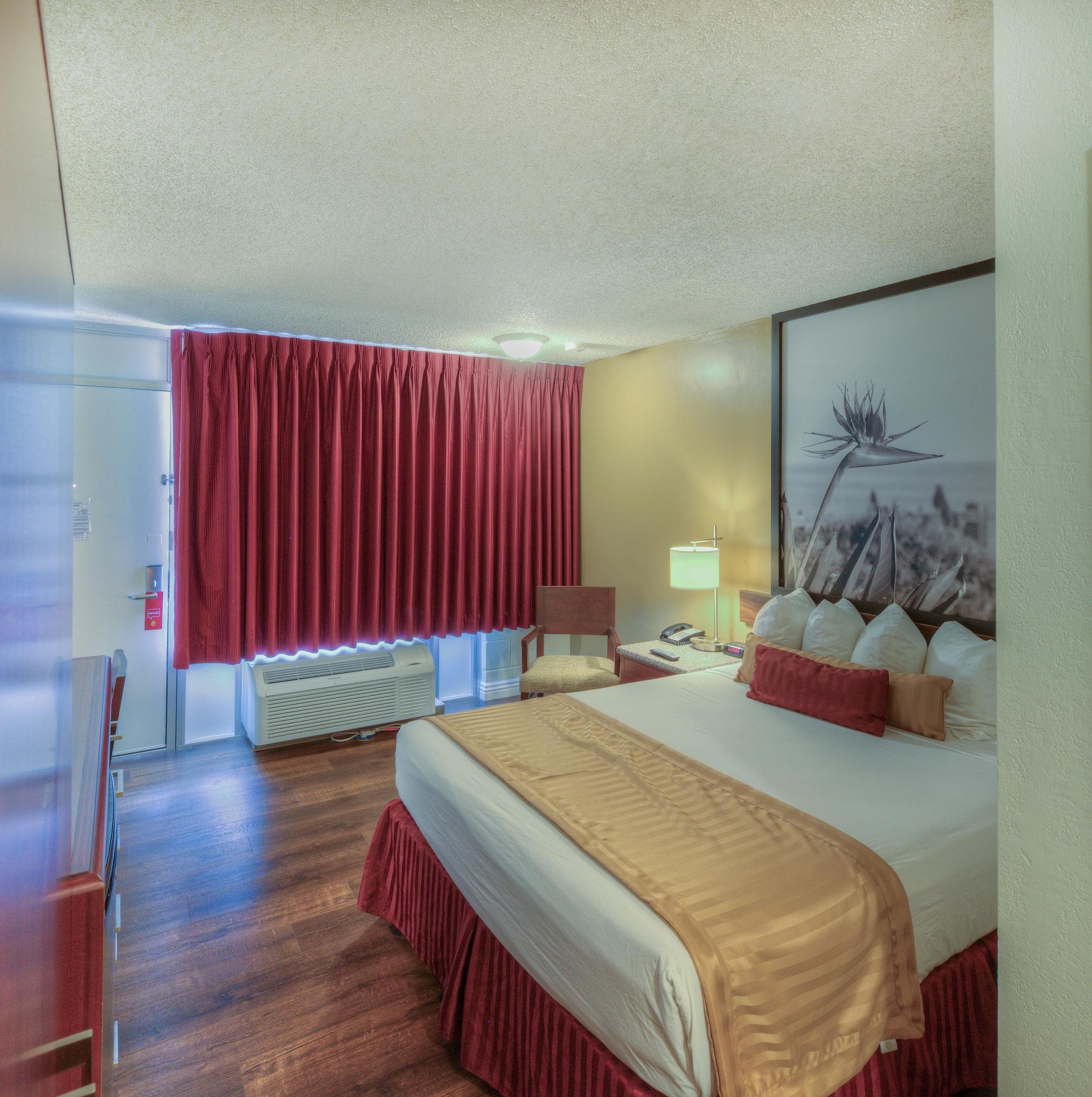 Double Queen Bed Non Smoking