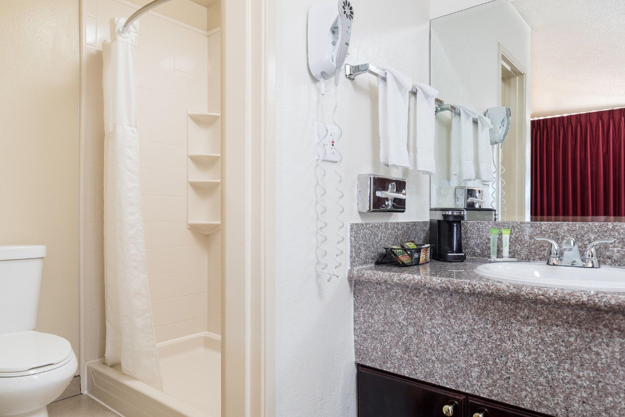 Double Queen Bed Non Smoking