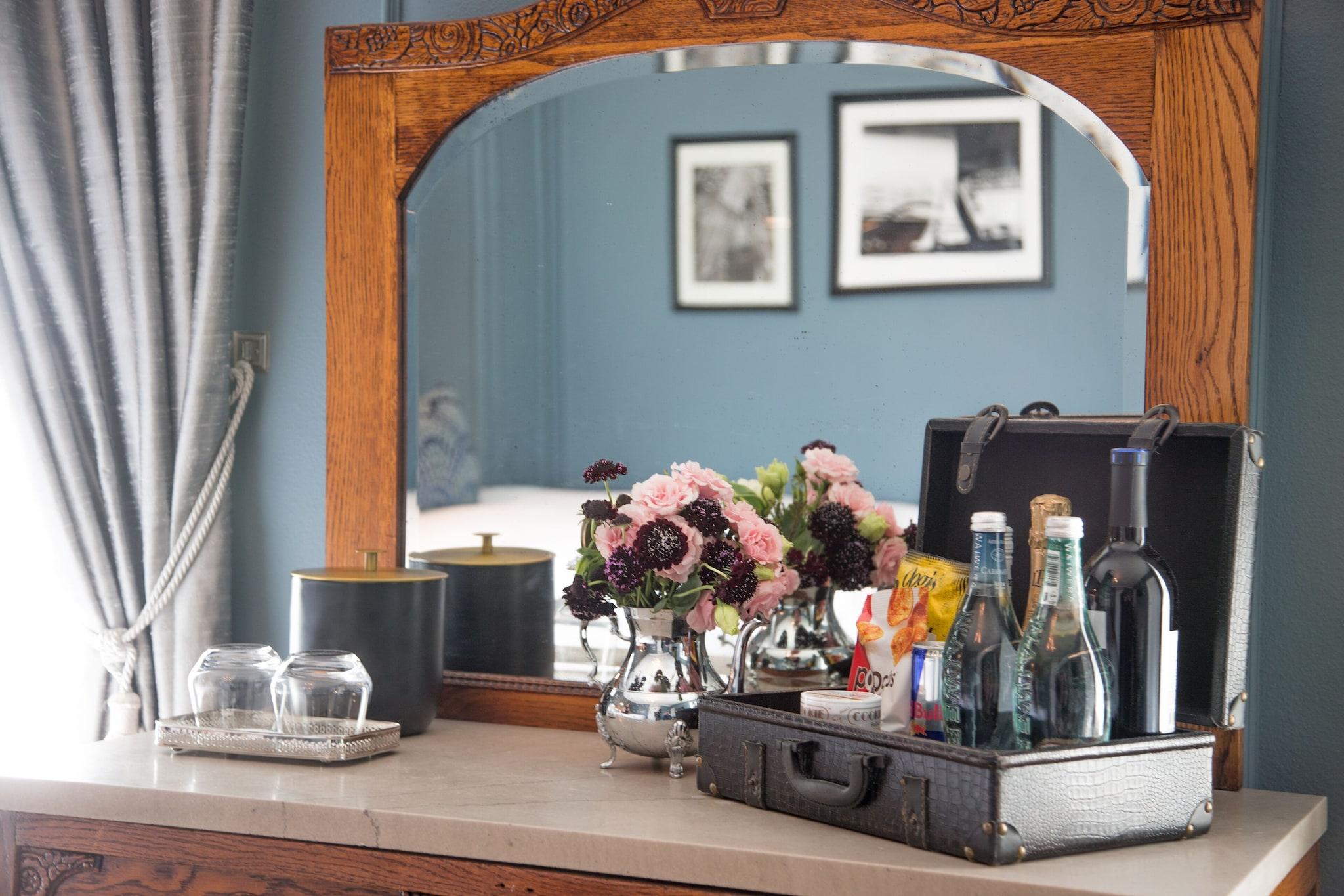 Double Classic Two Double Beds