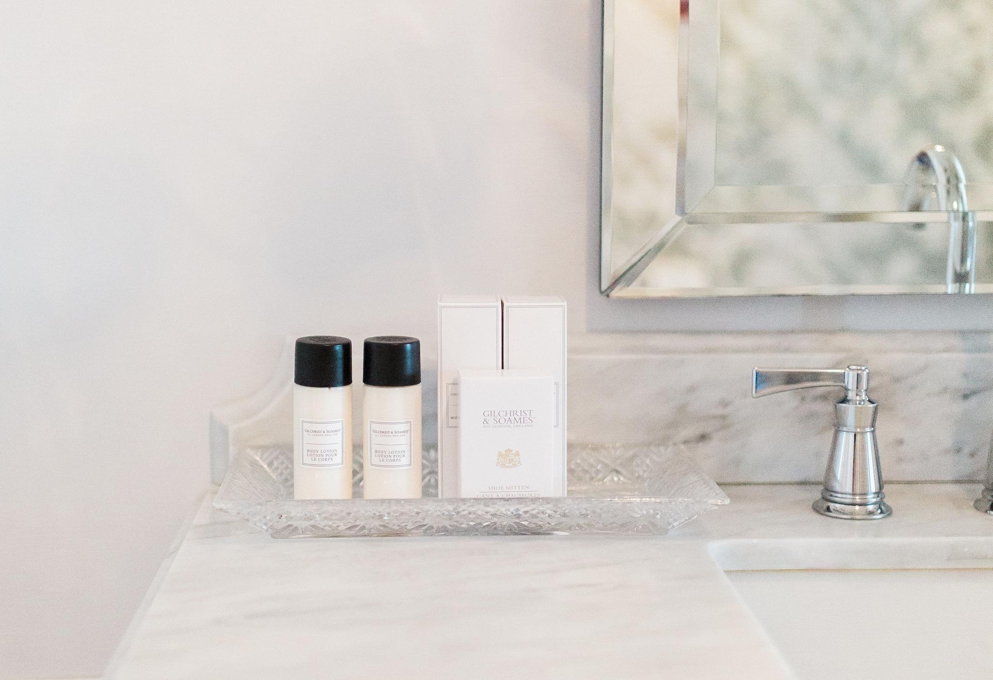 Studio Two Queen Beds