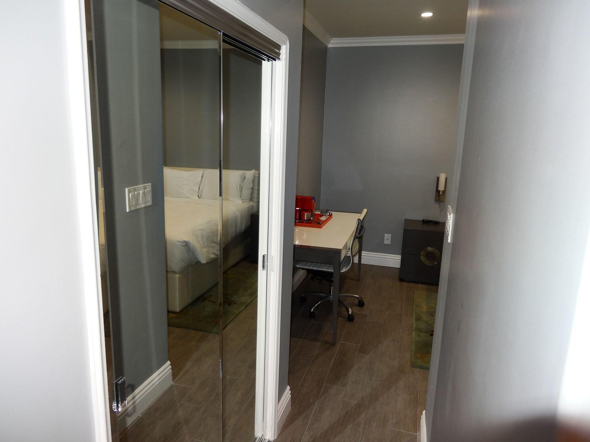 Family Room Two Queen Beds