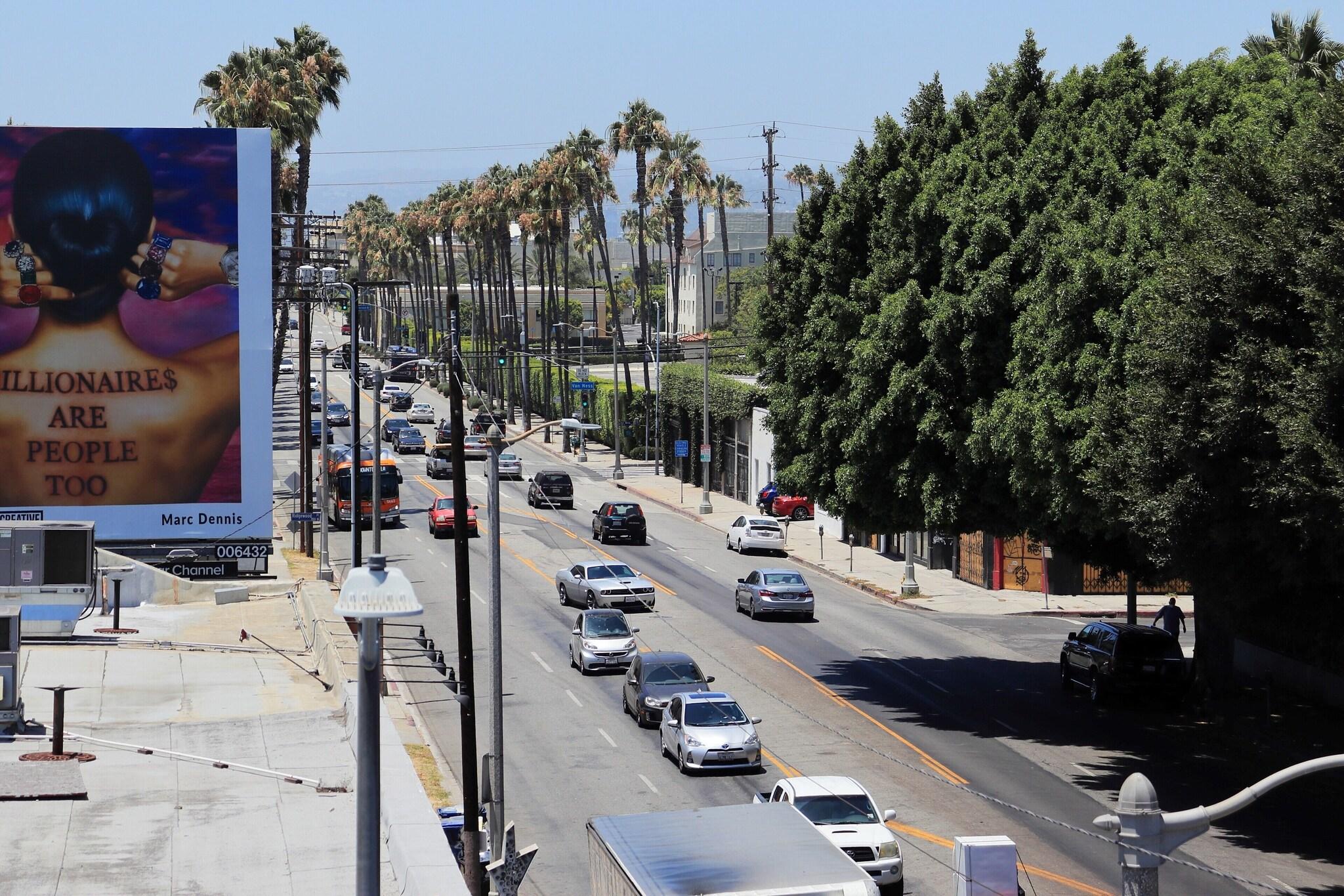 Double Deluxe Two Queen Beds