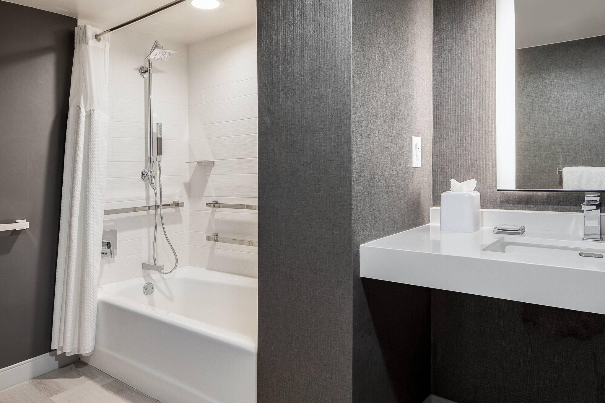 Double Accessible King Size Bed