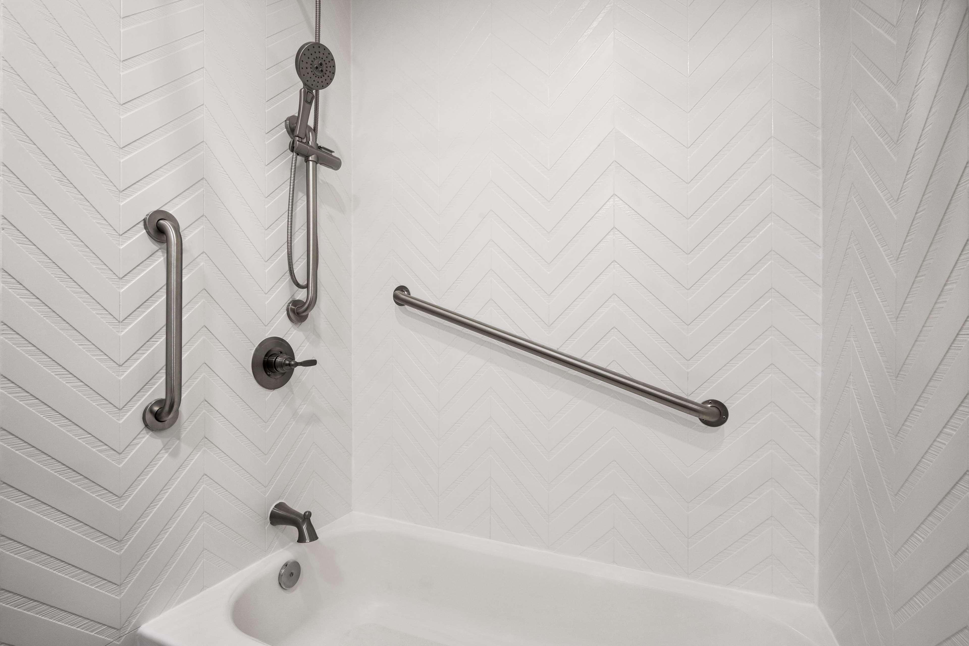 Room Accessible-two Queen Beds