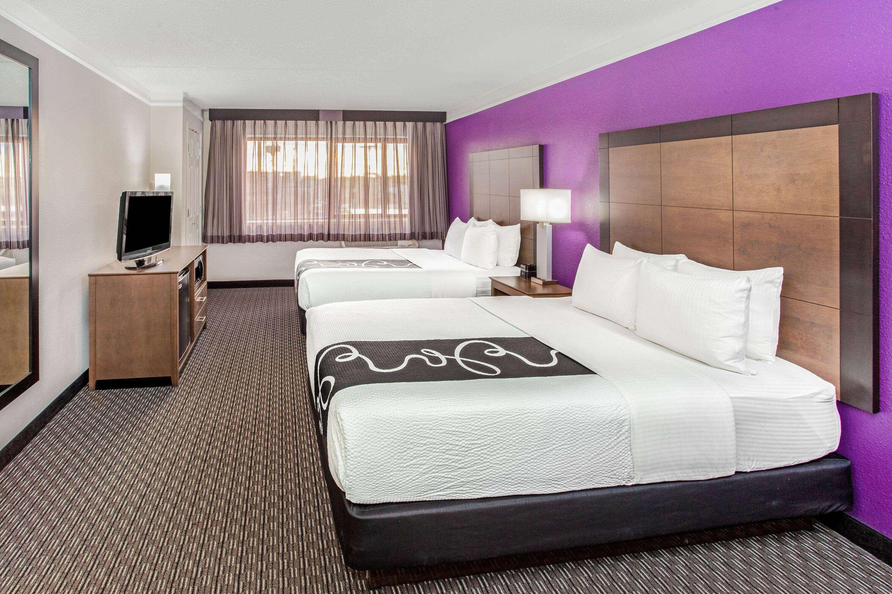 Room Two Double Beds