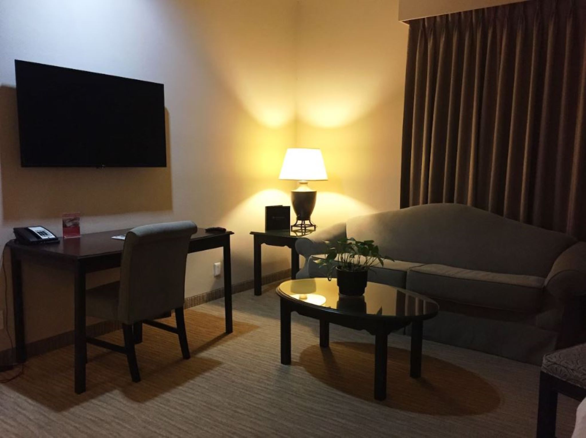 Junior Suite Premium King Bed