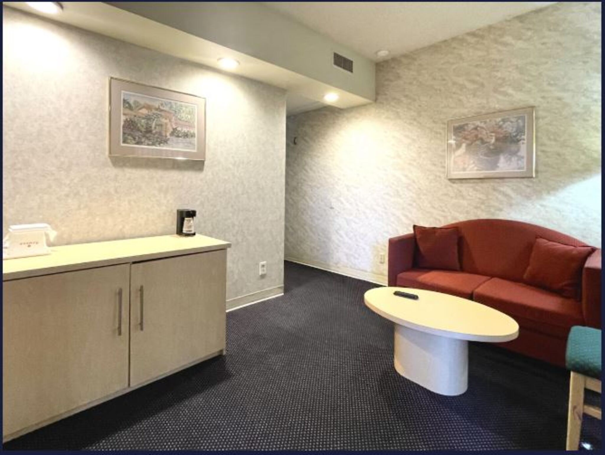 Suite Two Double Beds Non Smoking