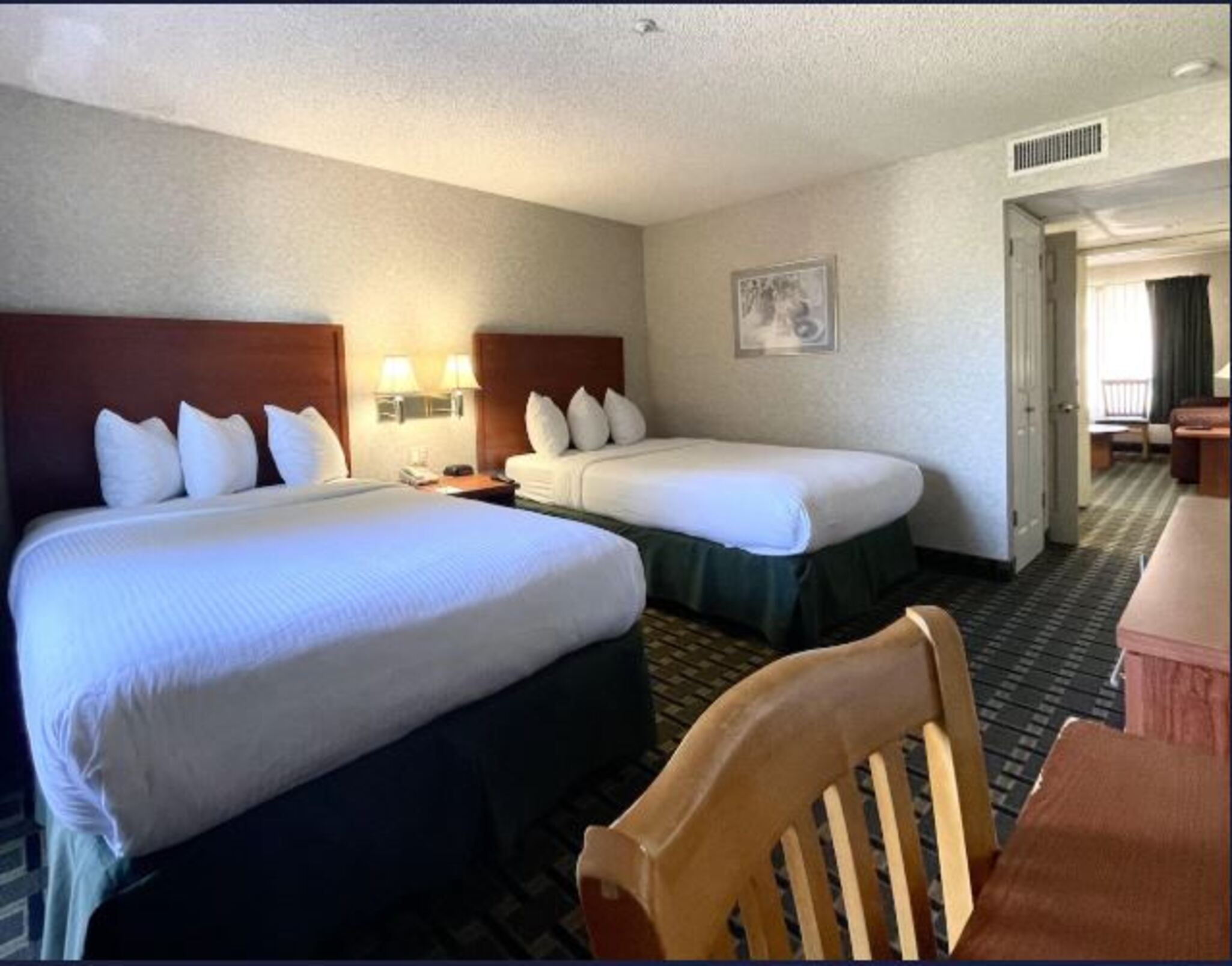 Suite Two Double Beds Non Smoking