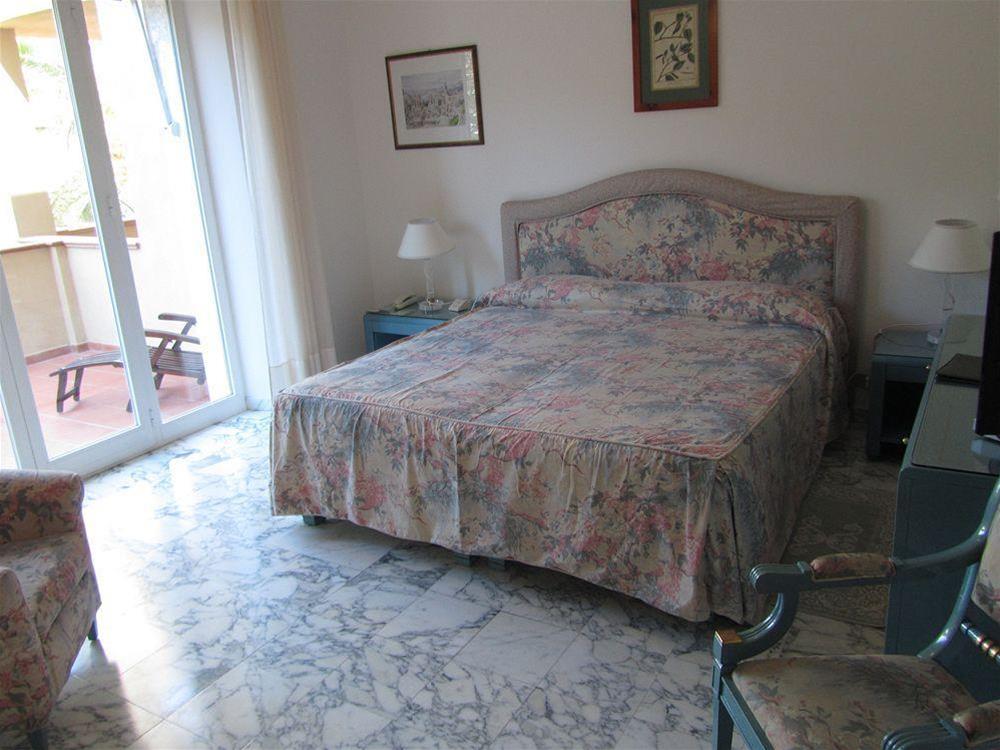 Double Superior with Terrace