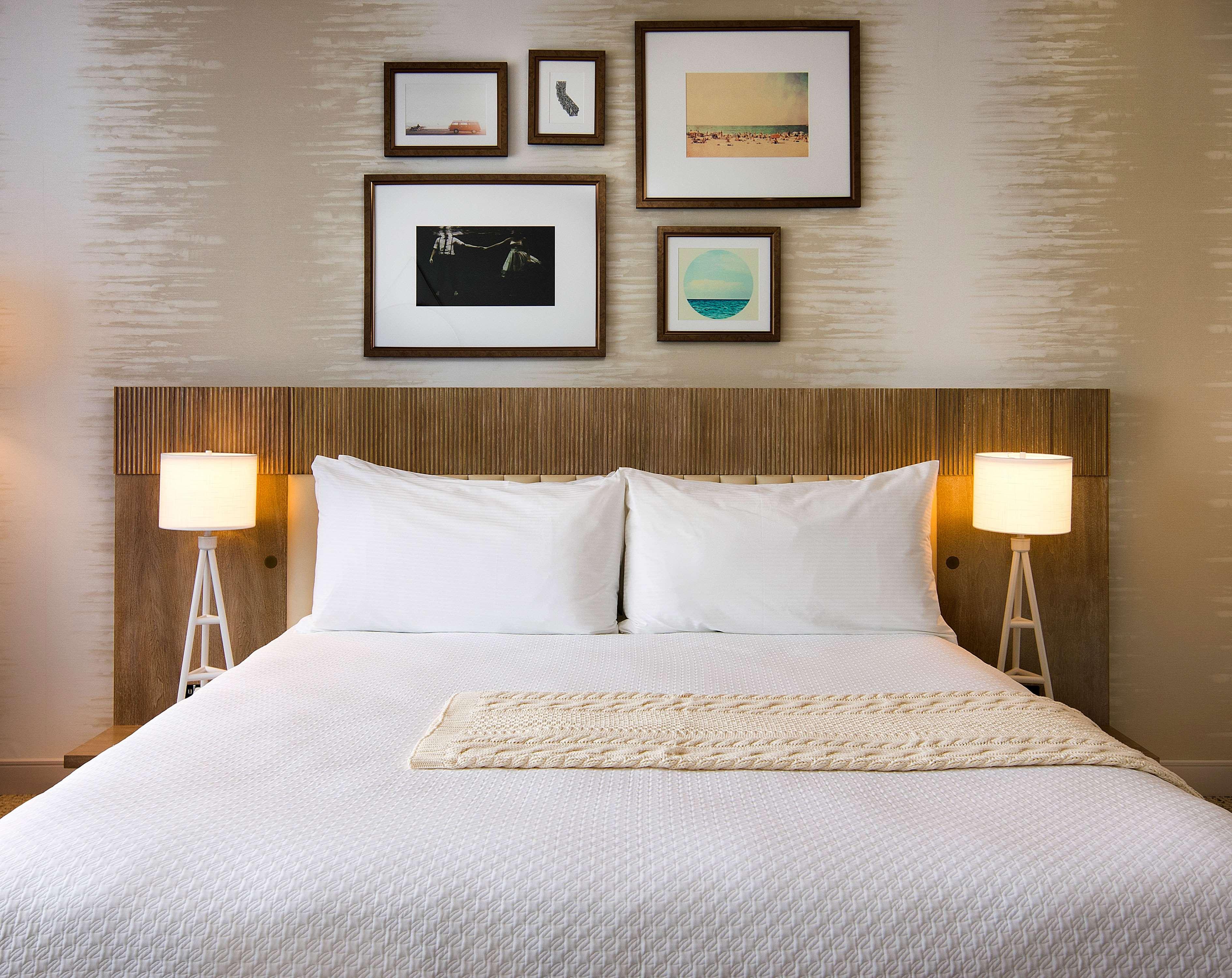 Junior Suite Garden View King Bed