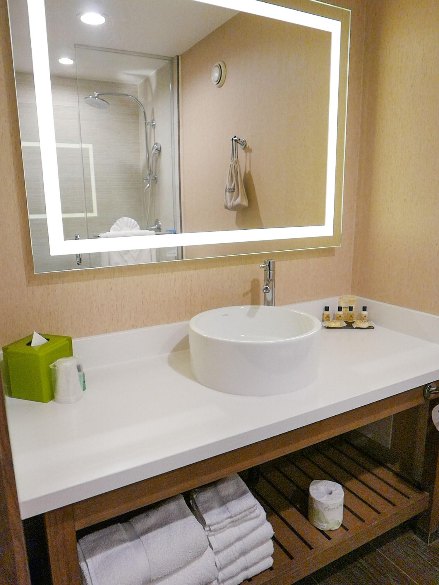 Quadruple Two Queen Beds Non Smoking