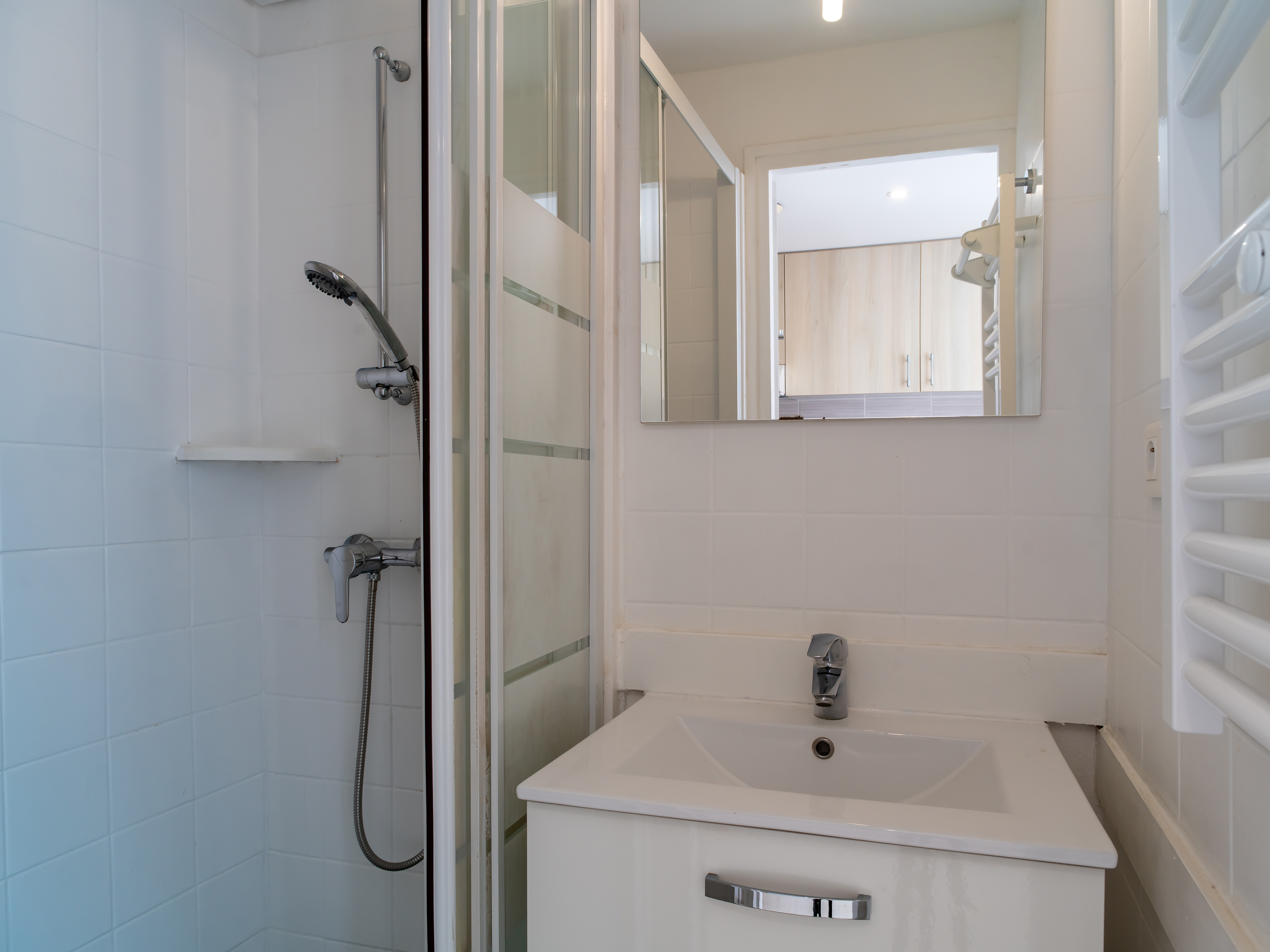 Apartment Capacity 4