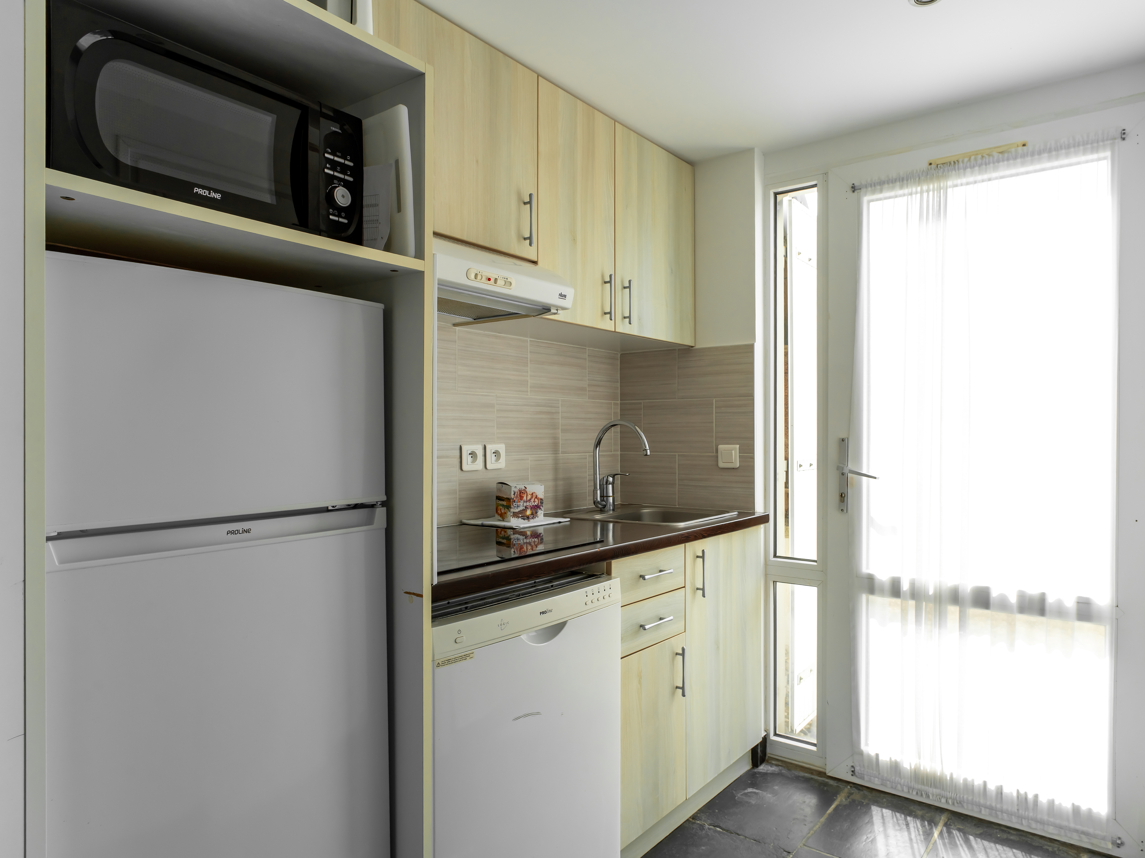 Apartment Capacity 3