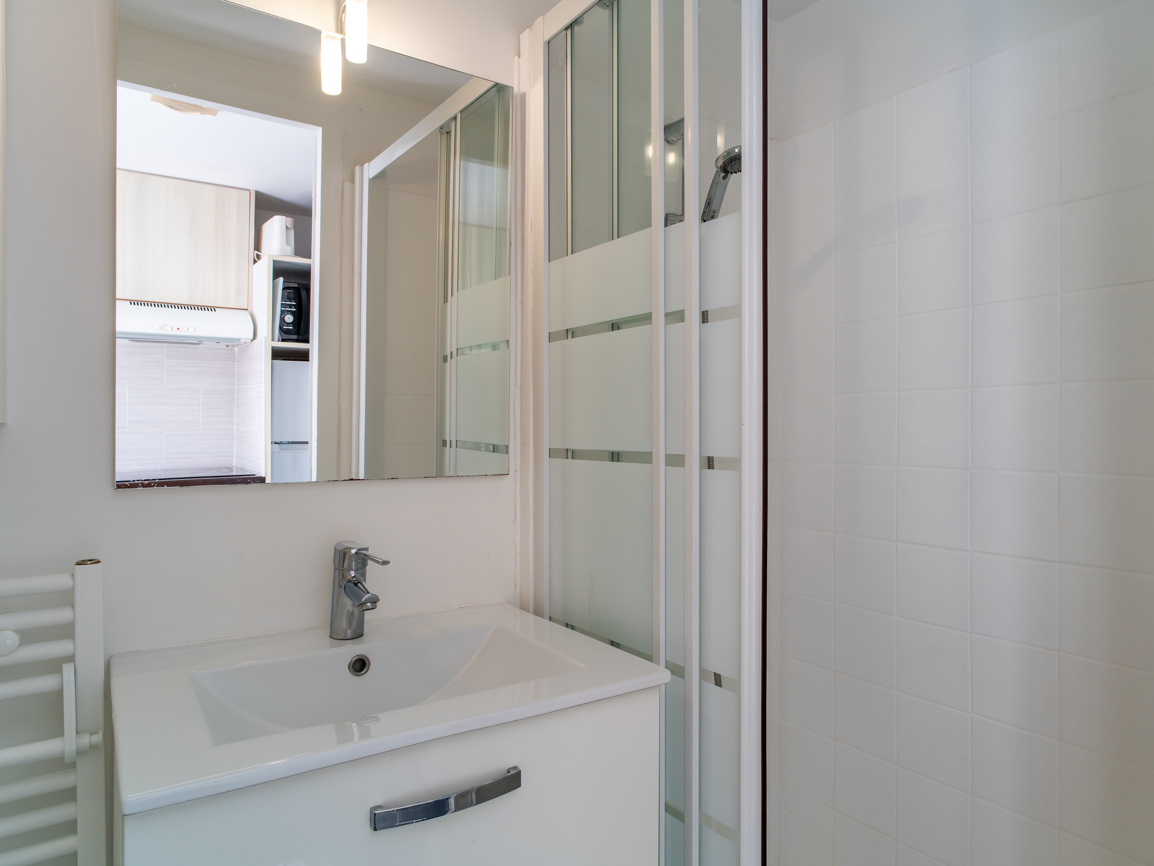 Apartment Capacity 3