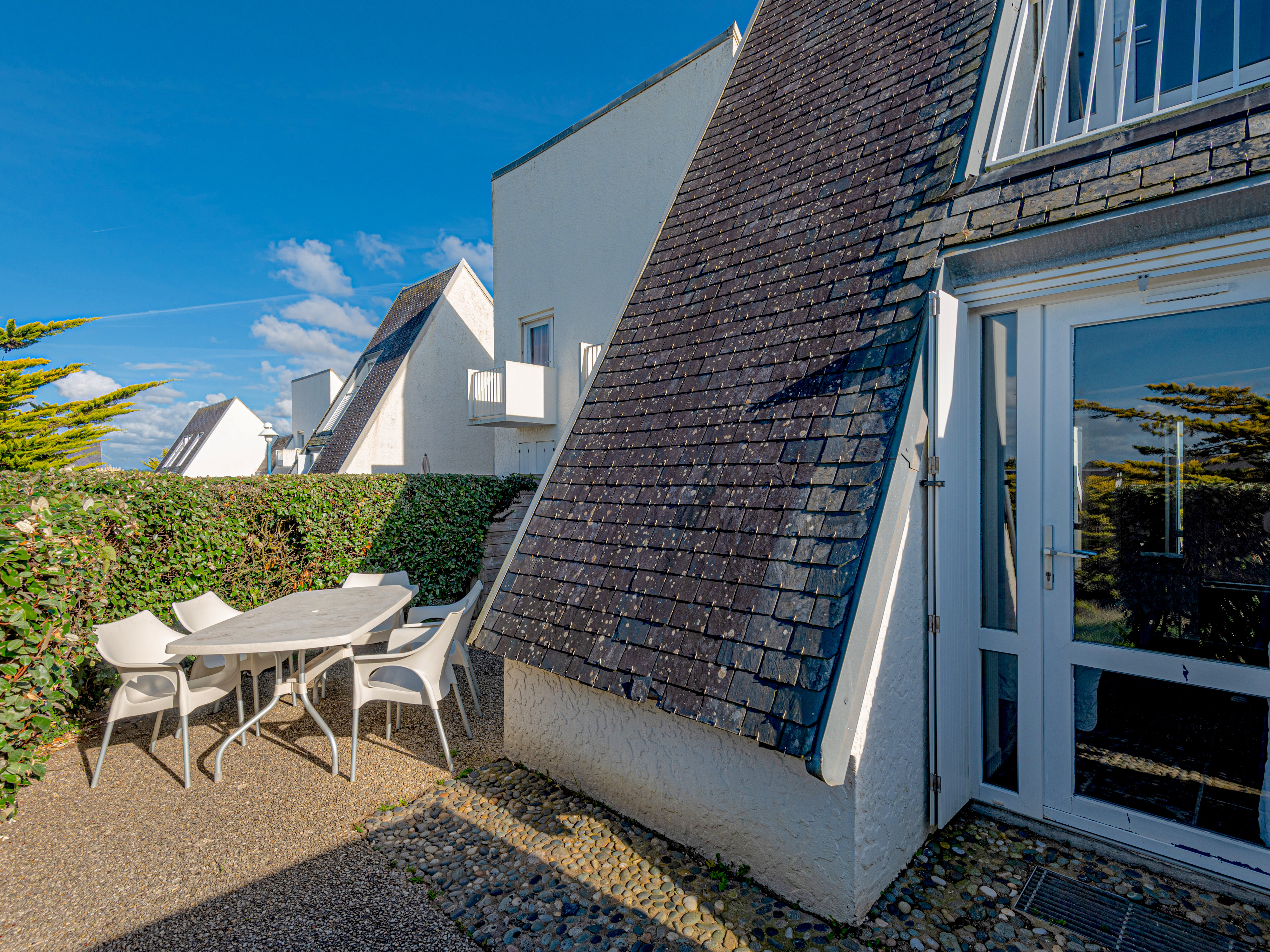 Apartment Capacity 6