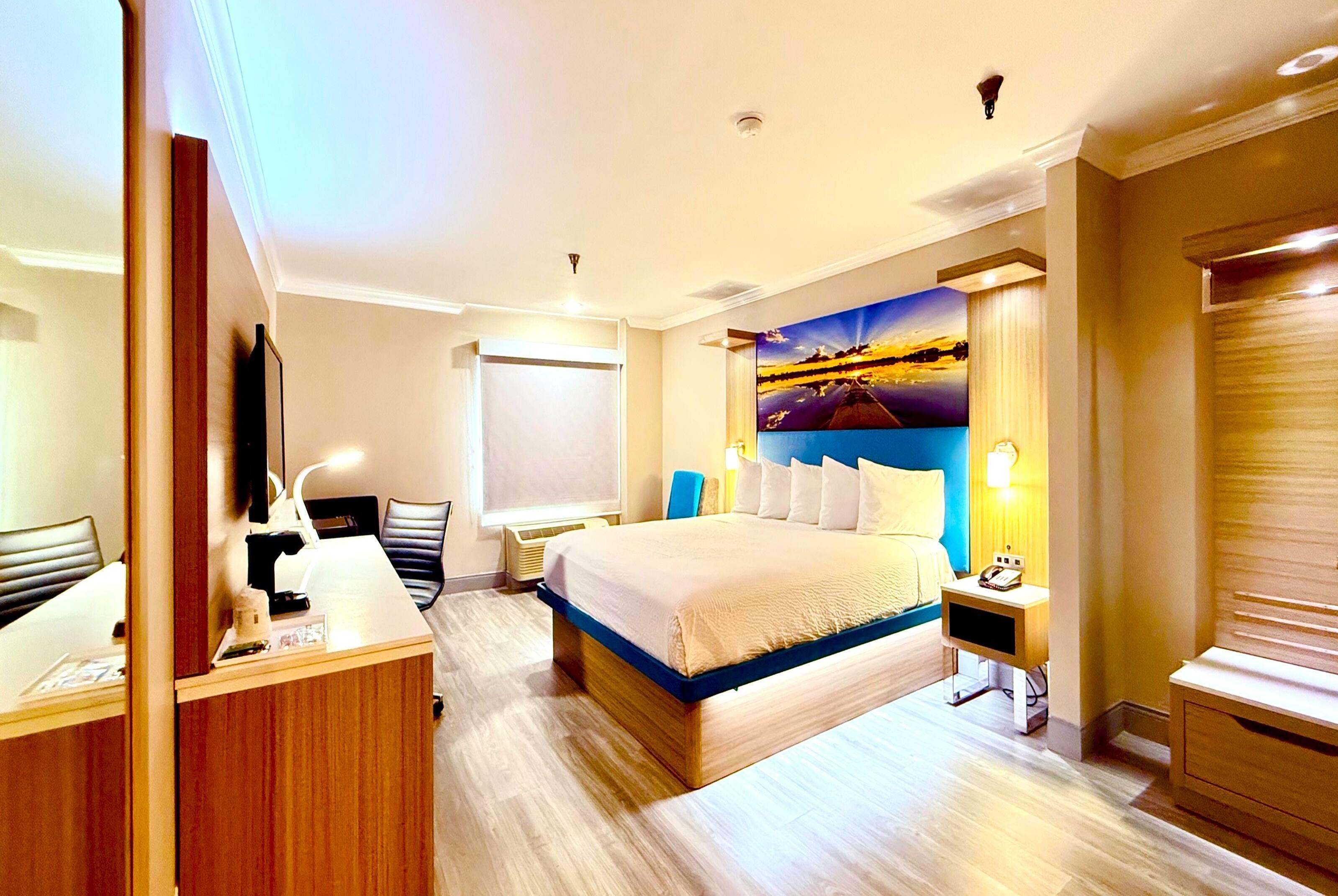 Triple King Bed Non Smoking