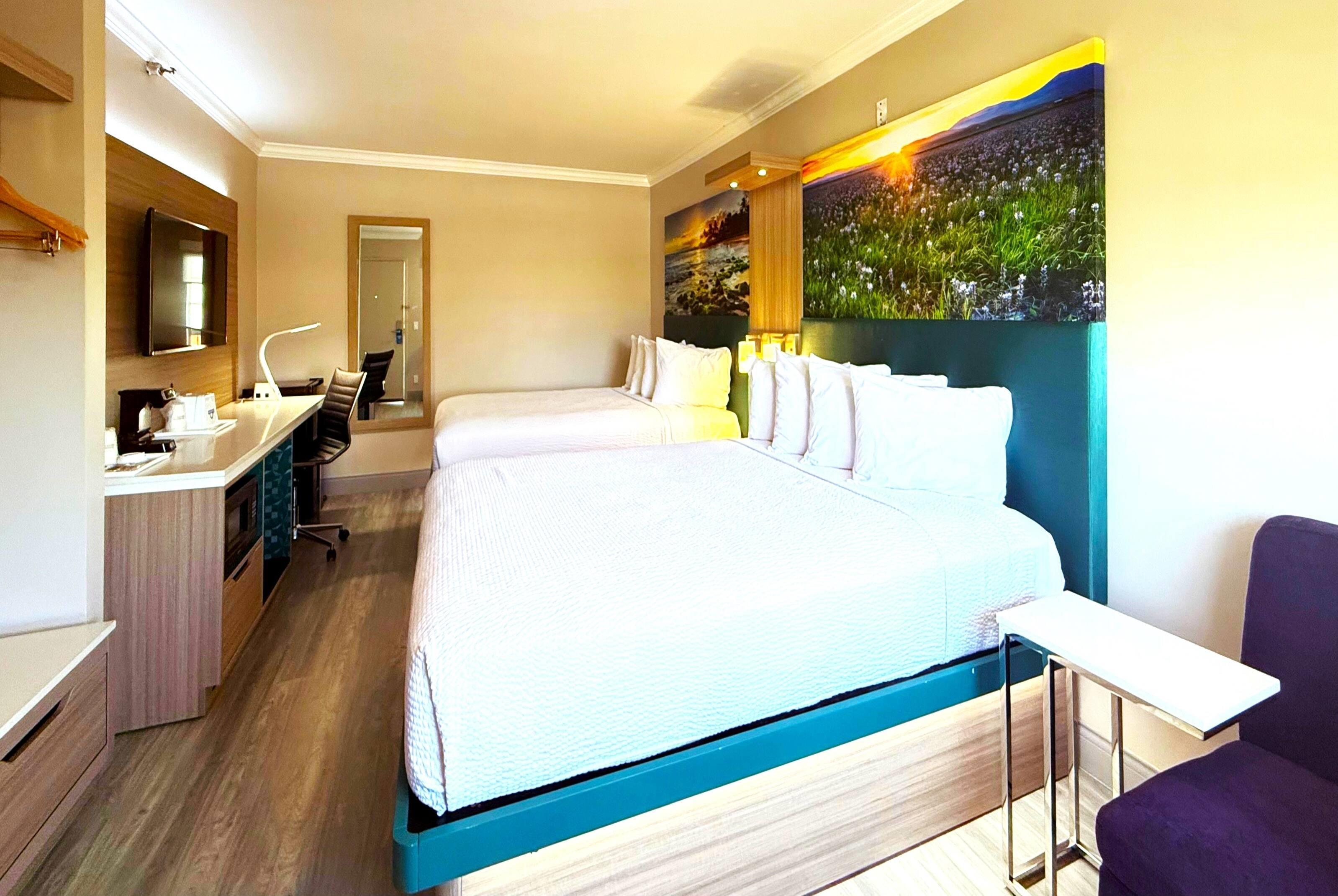 Quadruple Two Queen Beds