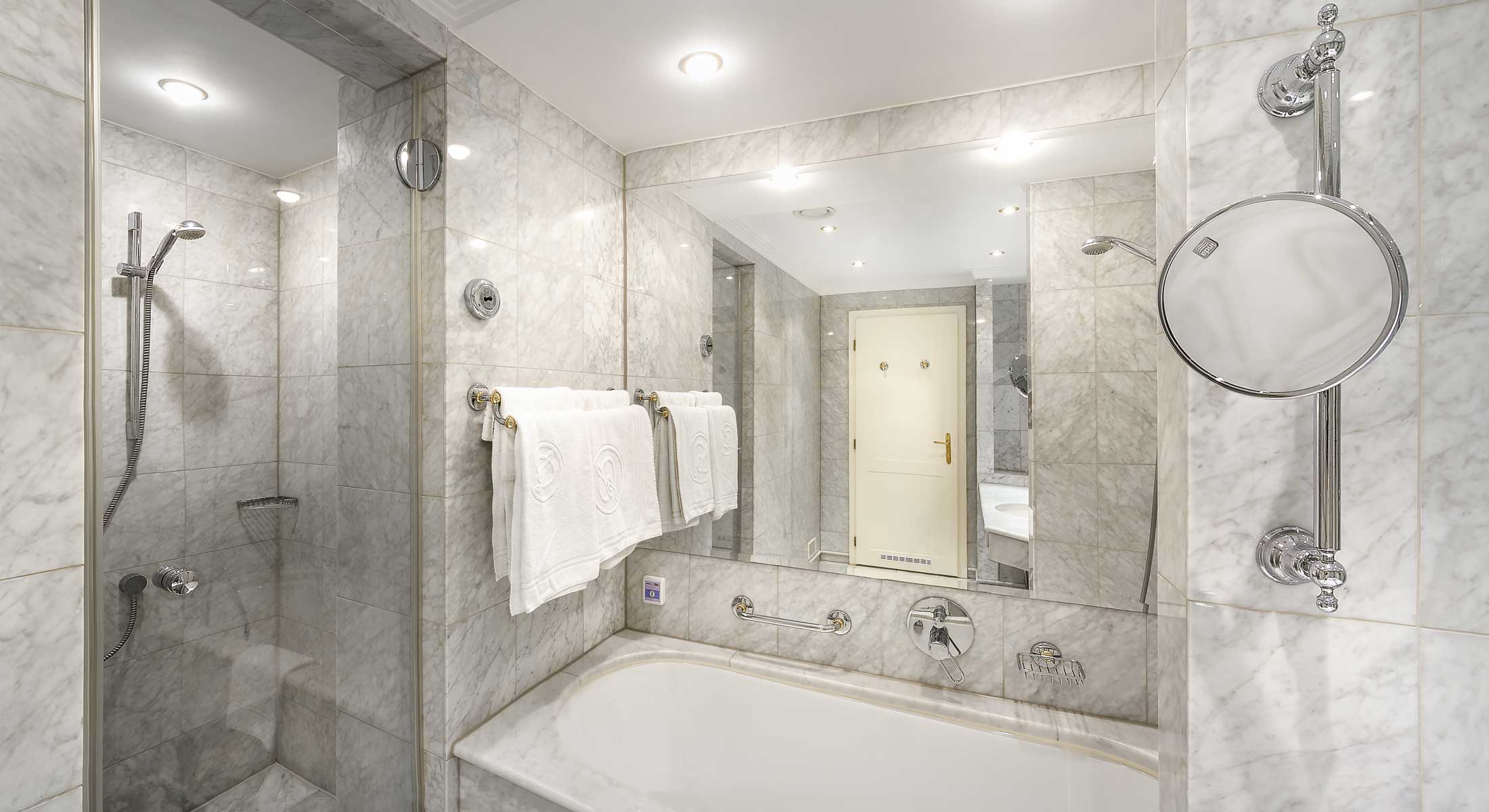 Double or Twin Deluxe with Balcony