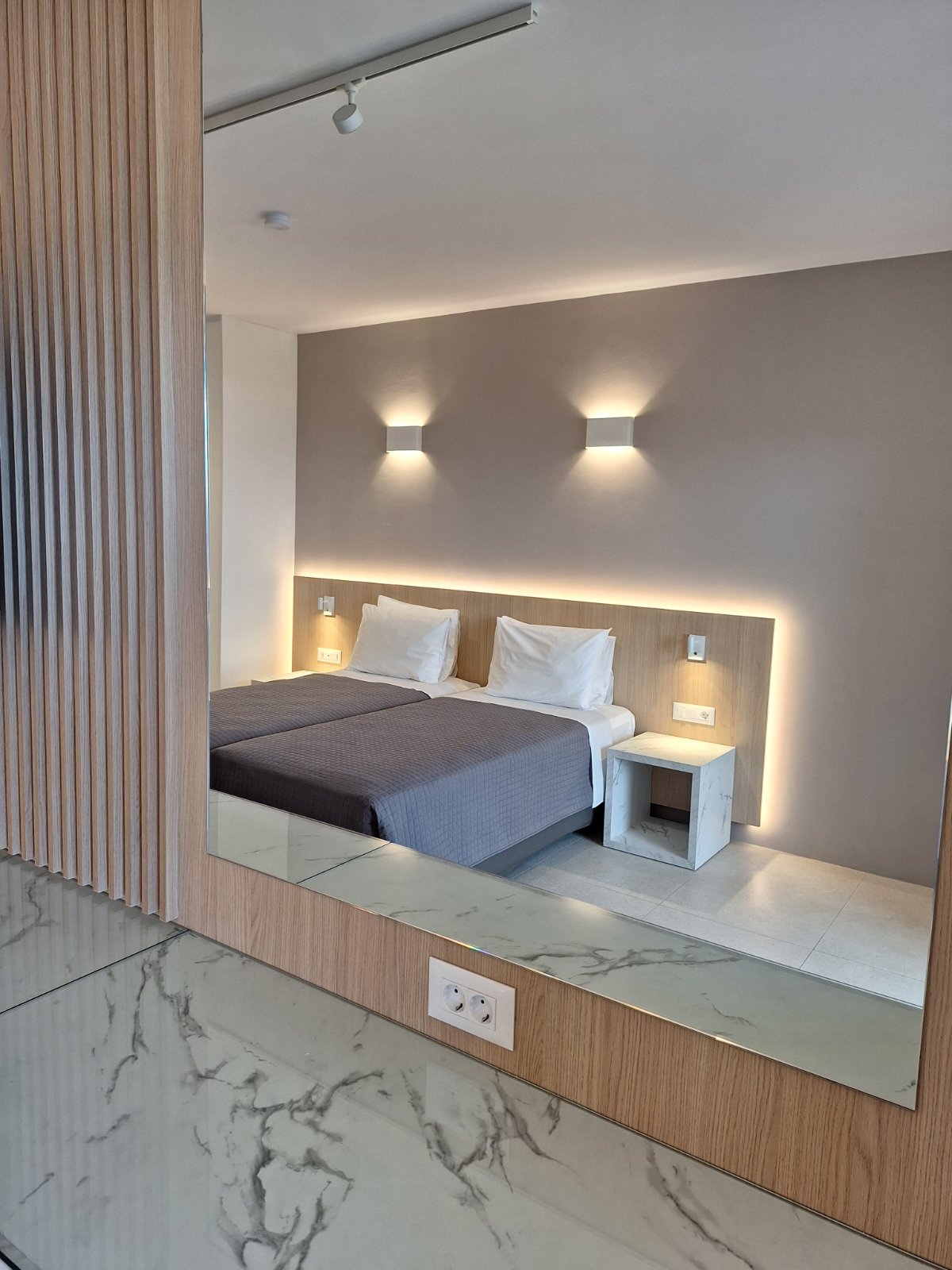 Double or Twin Superior Sea View