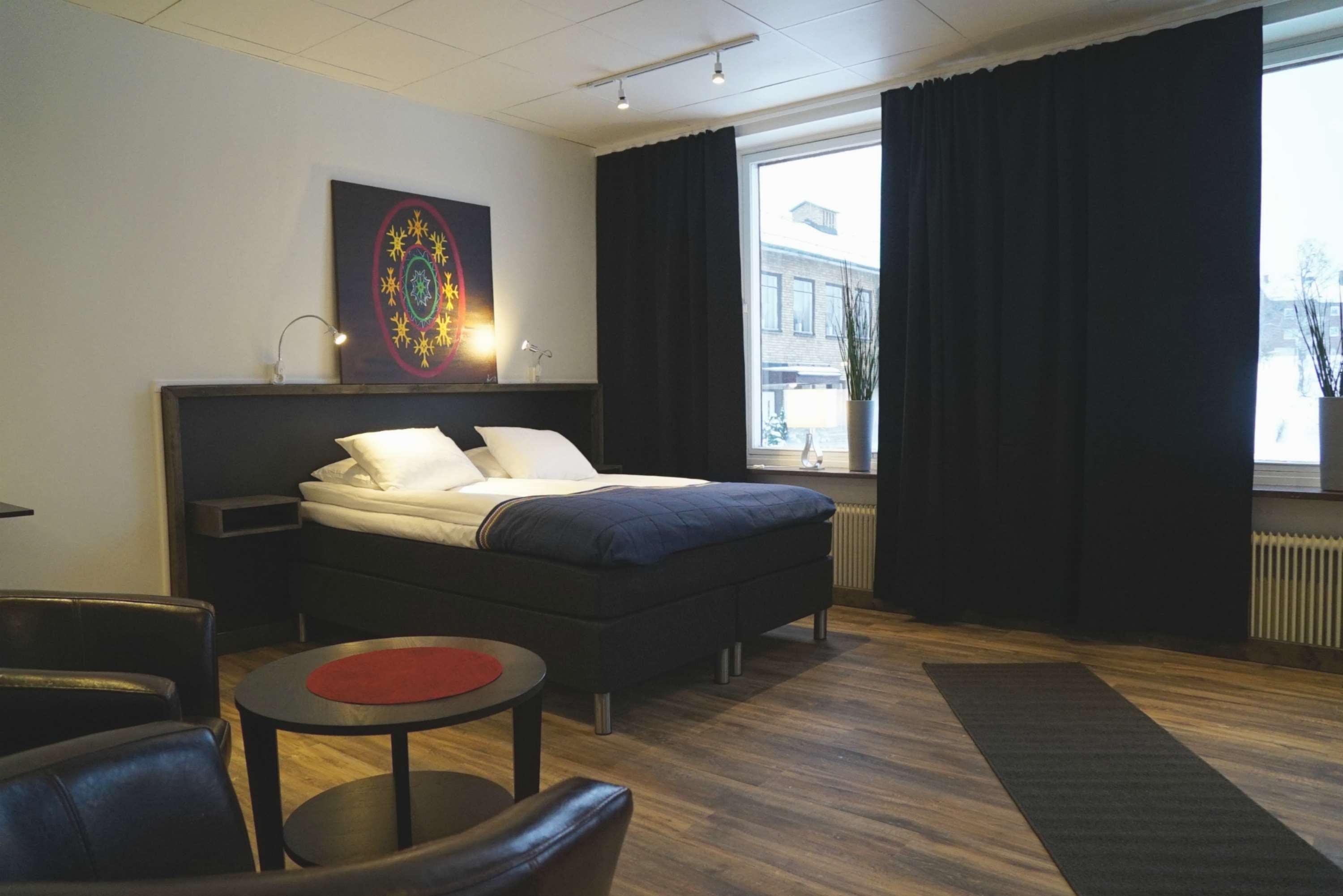 Double Superior Queen Bed