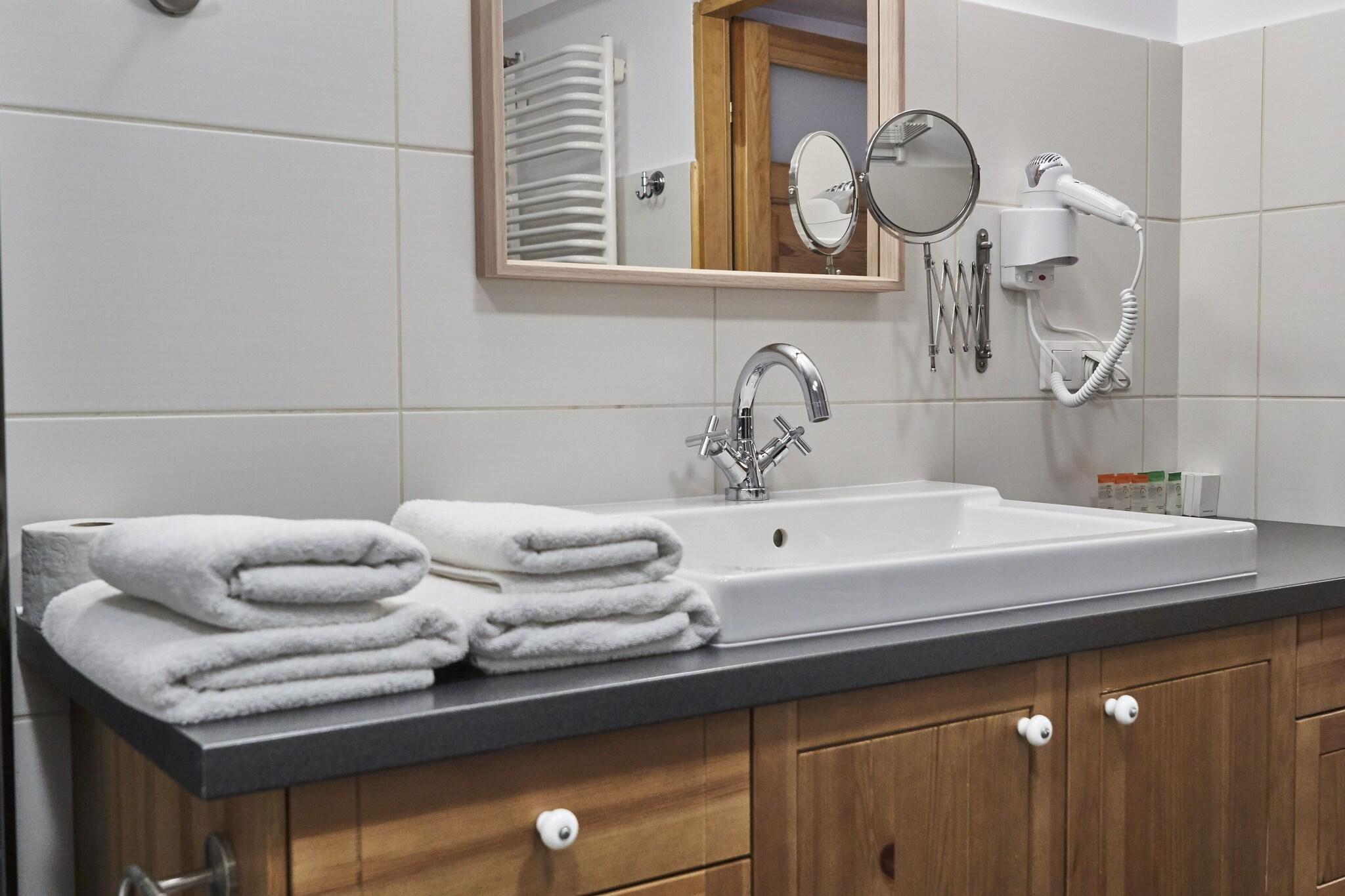 Apartment Capacity 8