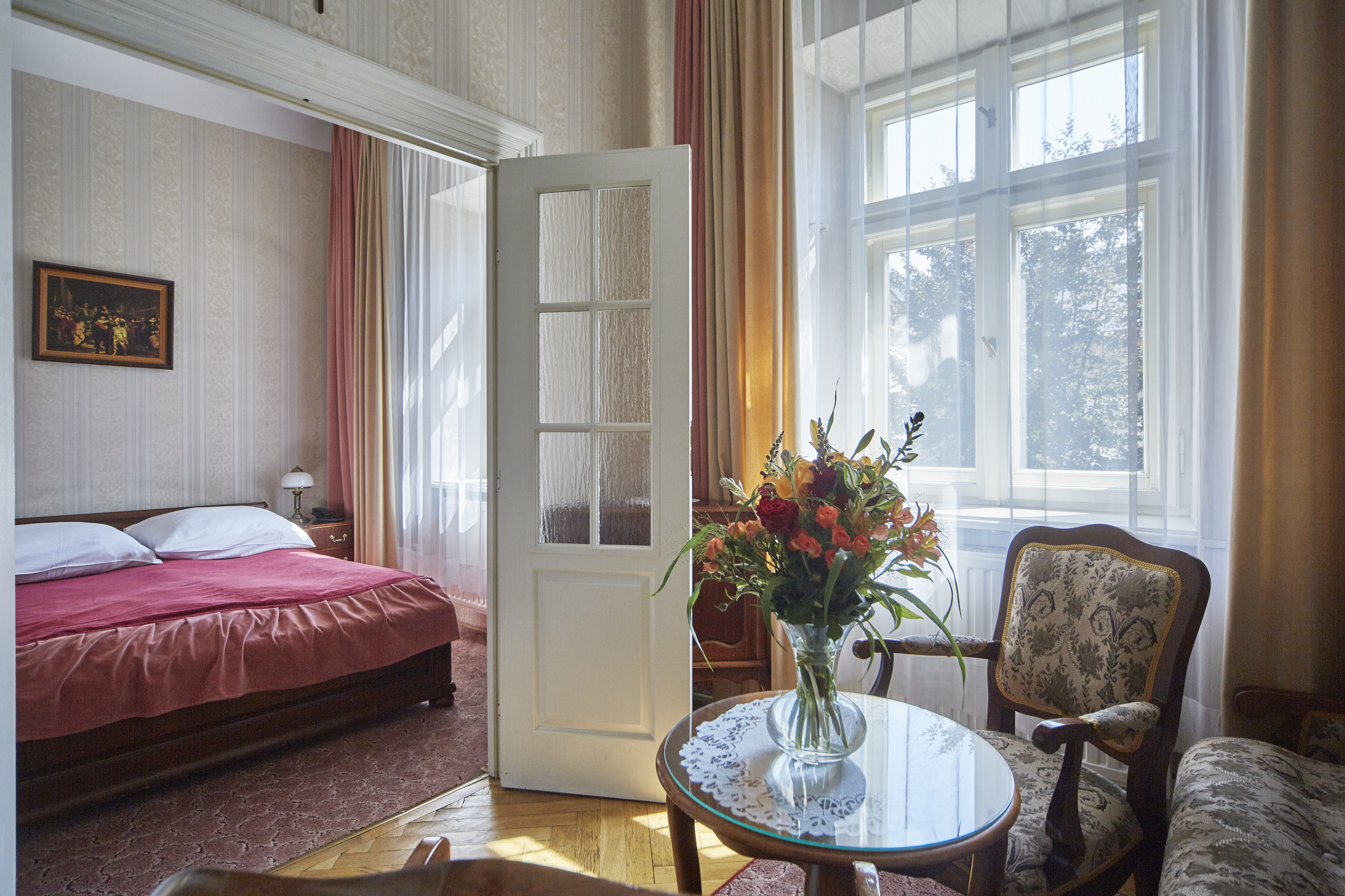 Double or Twin Standard