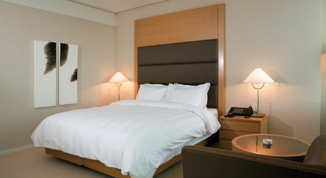 Junior Suite King Size Bed