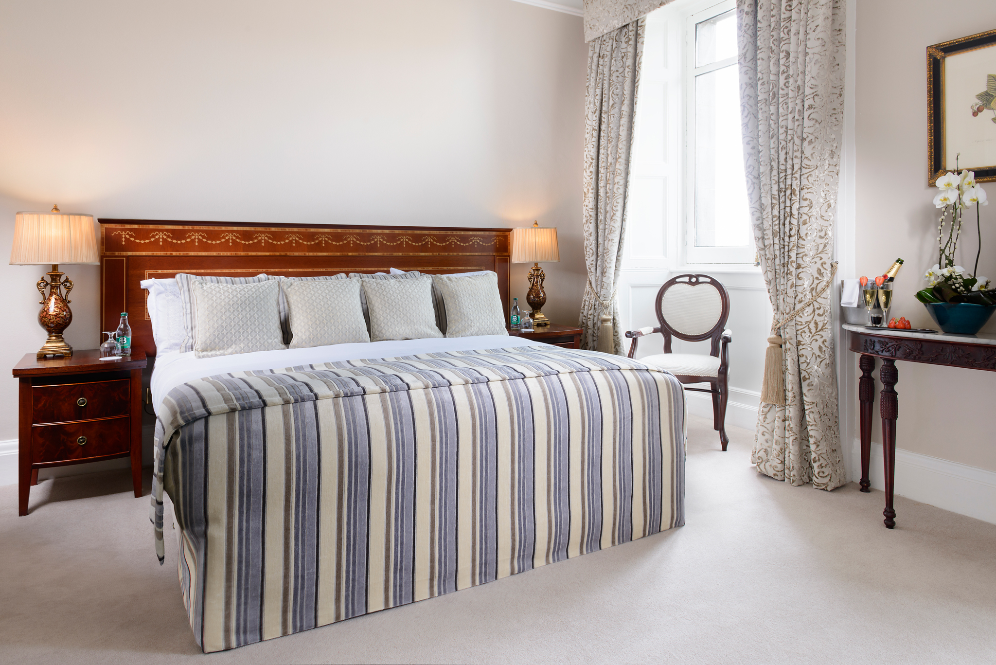 Double Deluxe King Bed