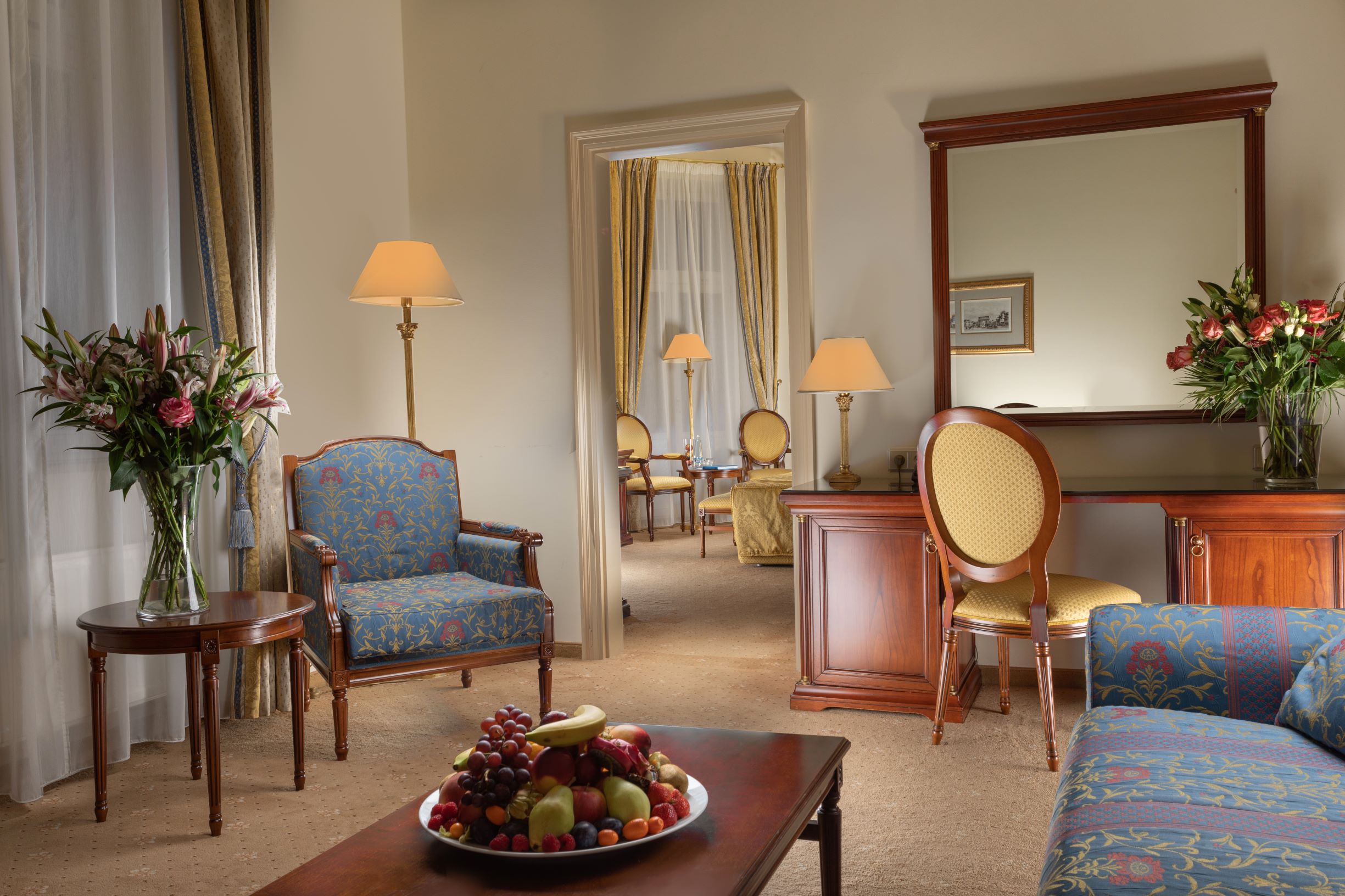 Junior Suite One Bedroom Two Bathrooms