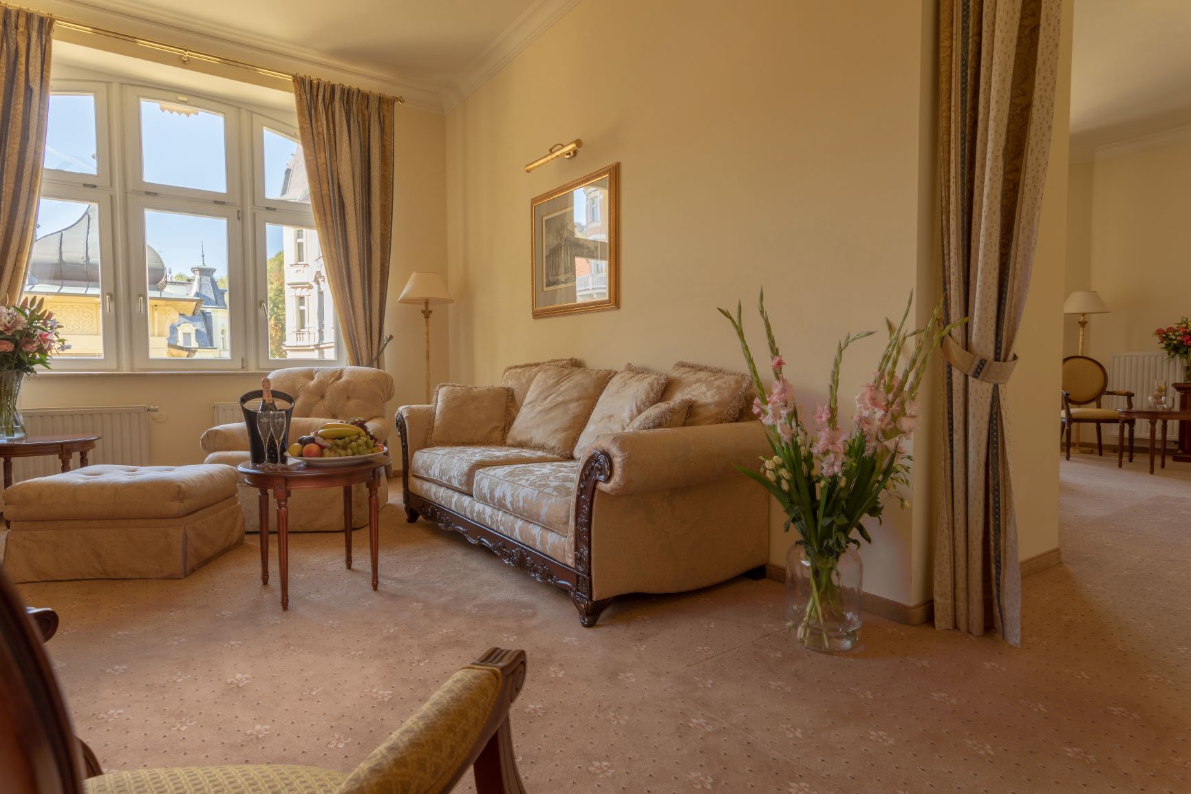 Family Room Capacity 4