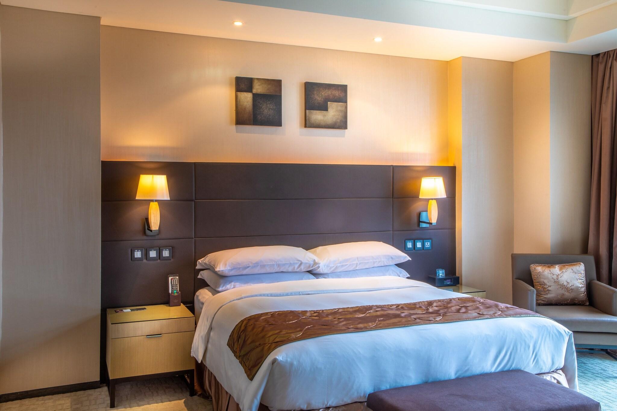 Junior Suite King Size Bed