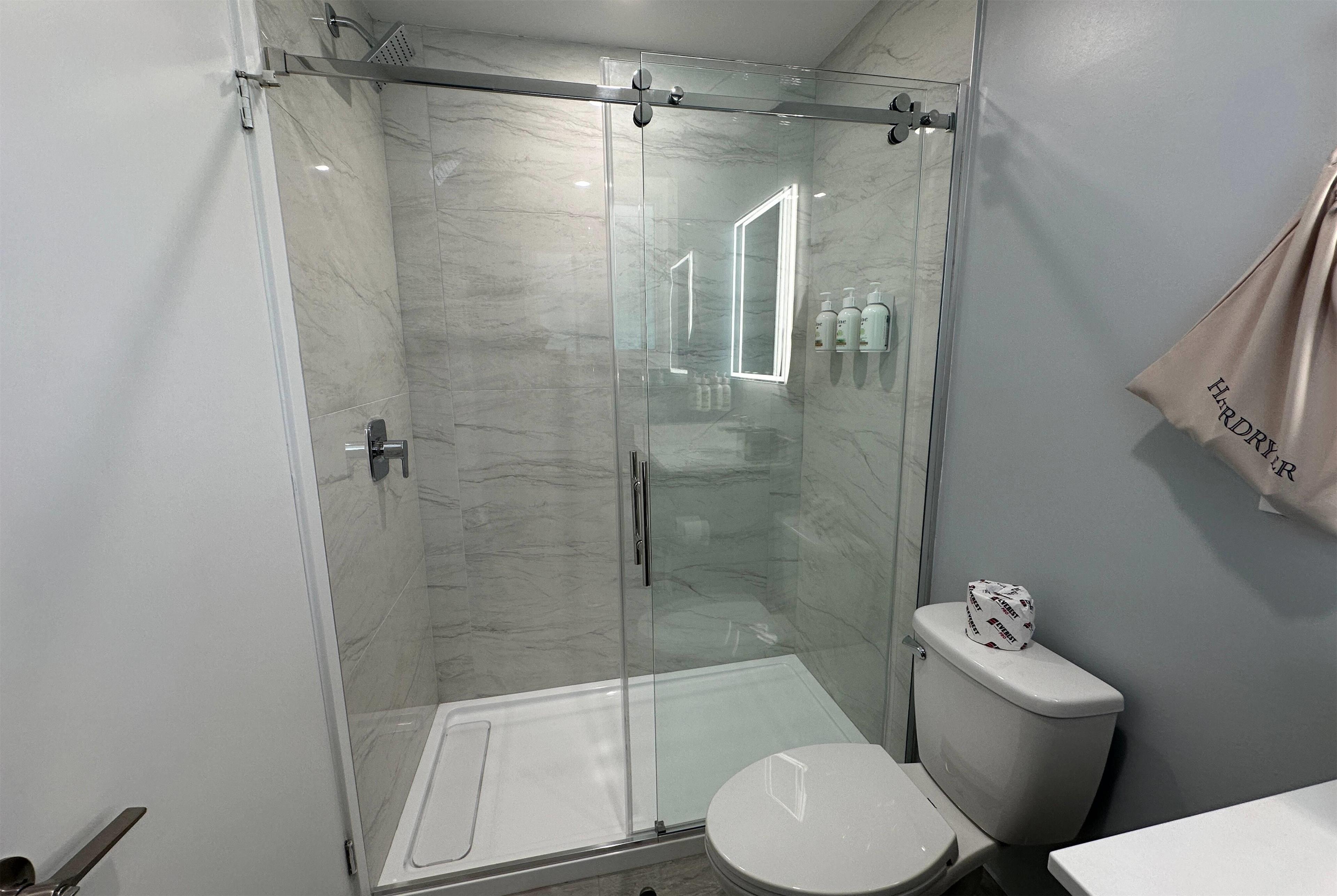 Double King Bed Non Smoking