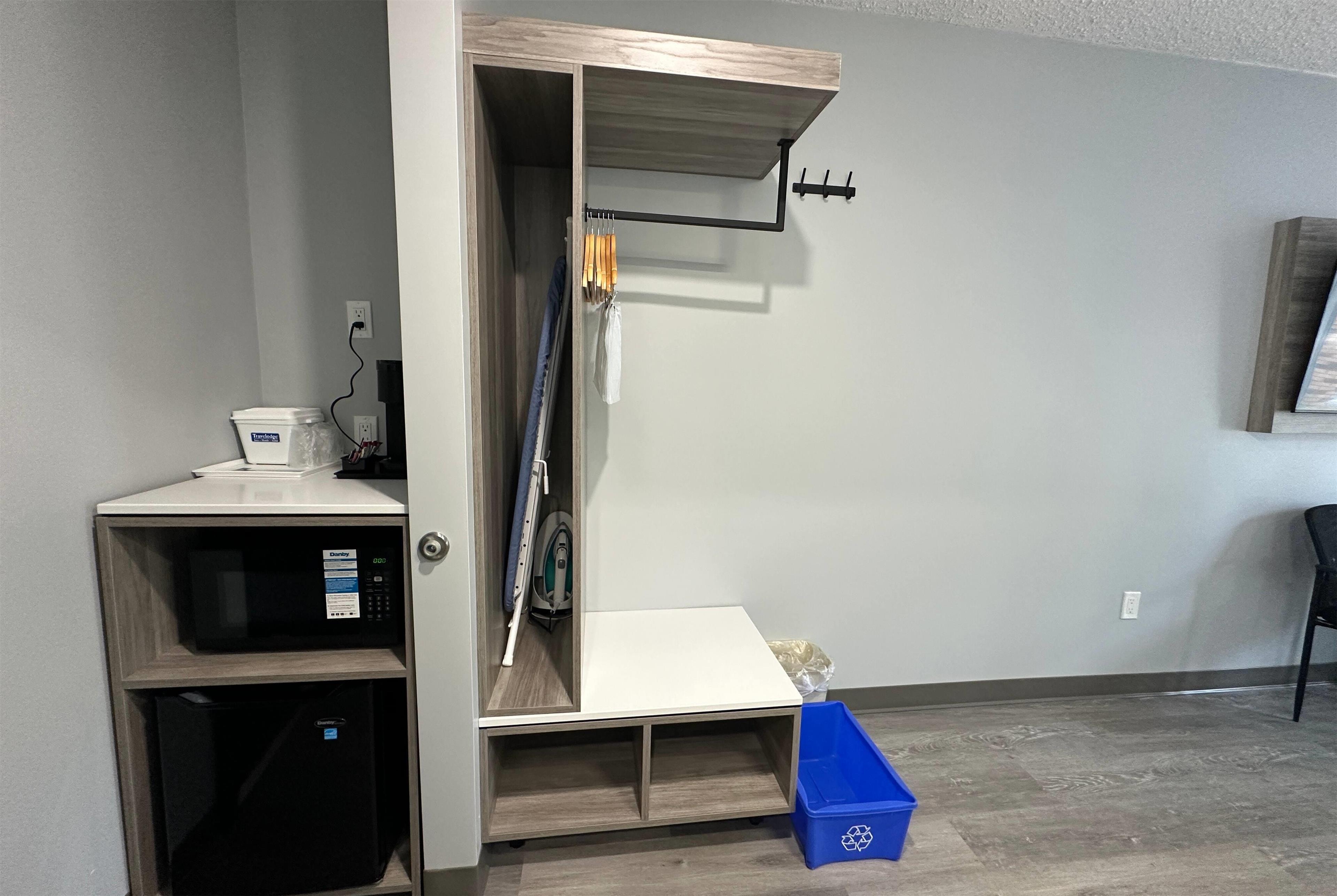 Double King Bed Non Smoking