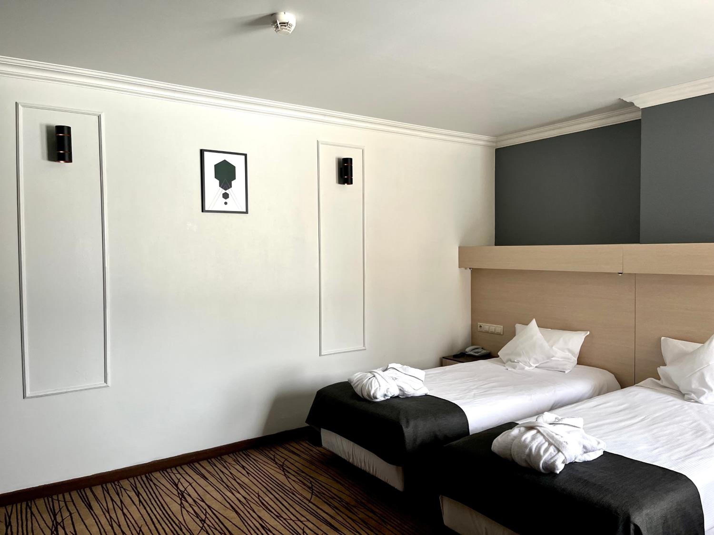 Double or Twin Superior