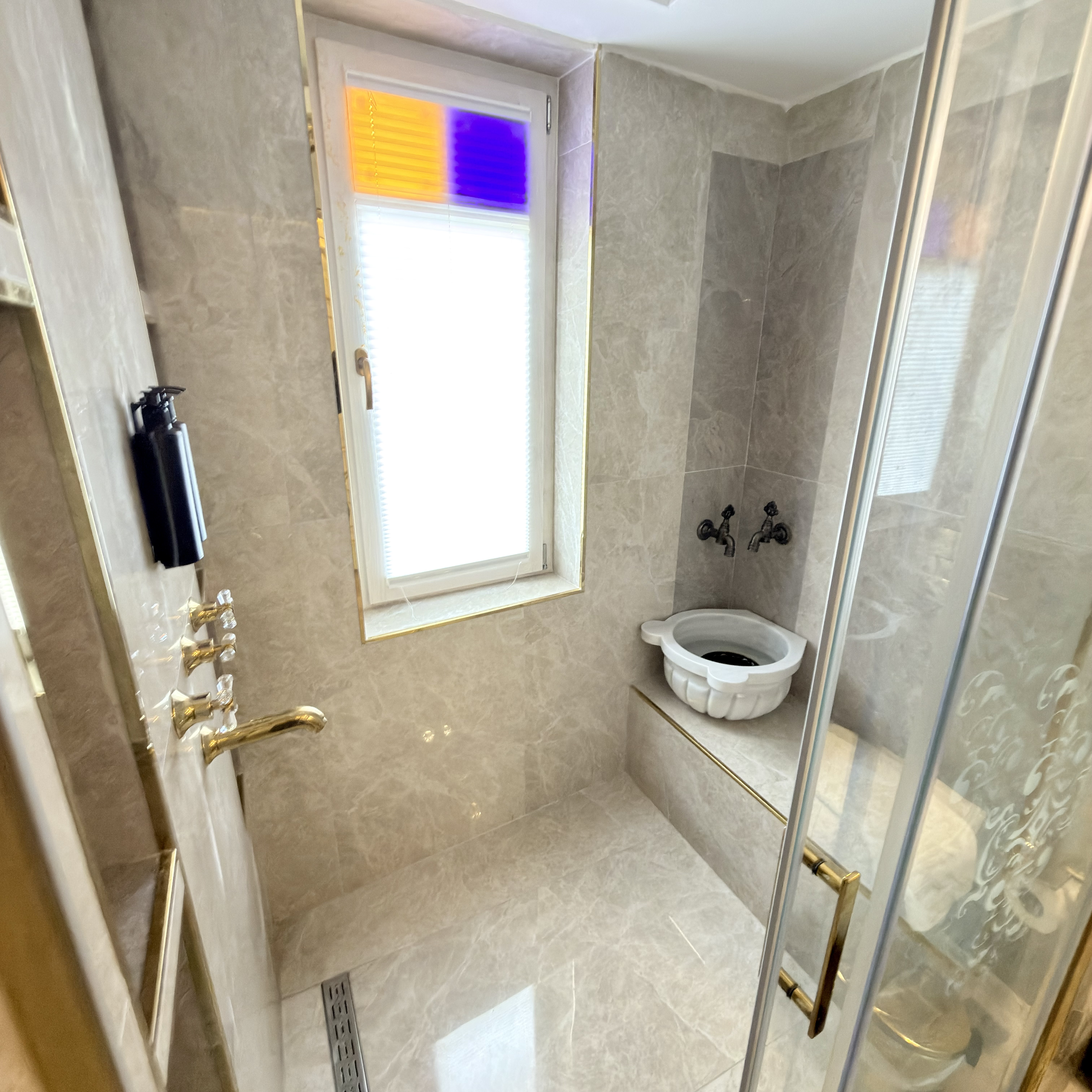 Junior Suite Two Double Beds One Bedroom 