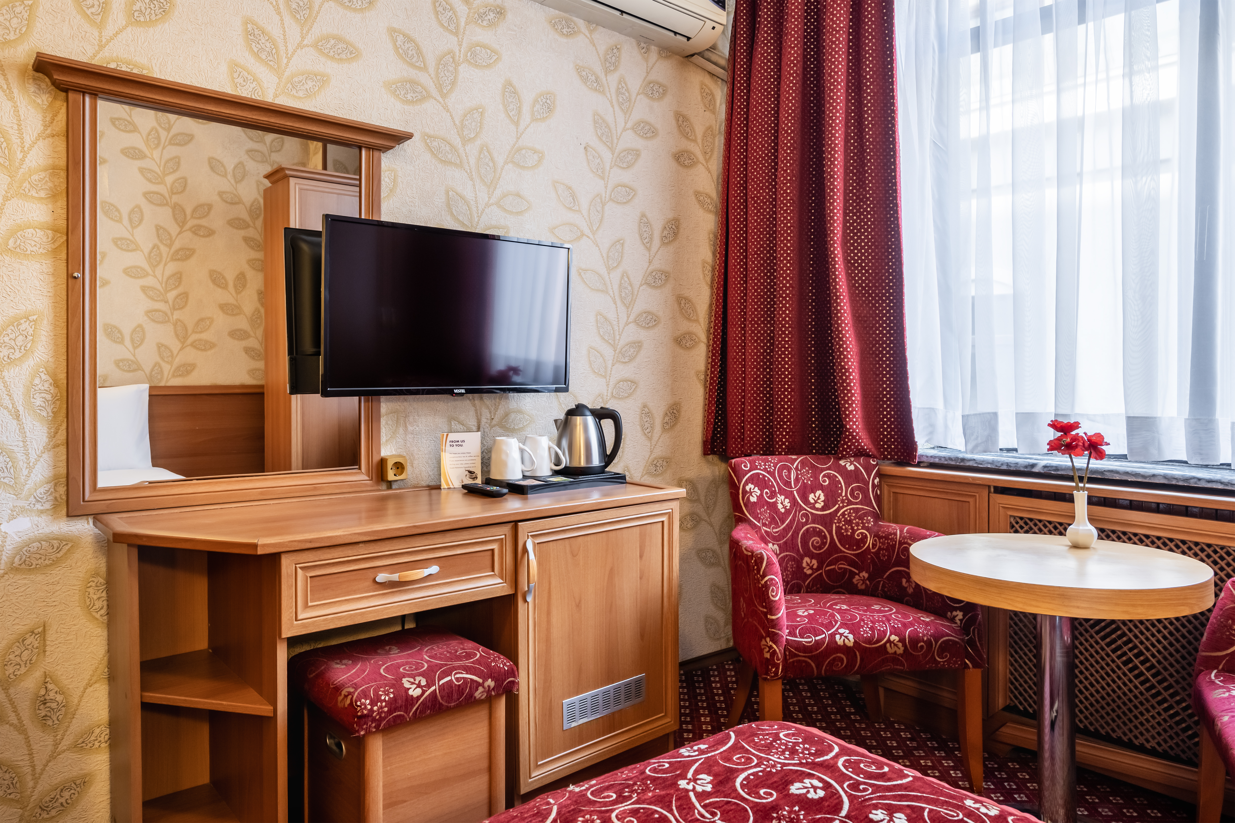 Double or Twin Standard