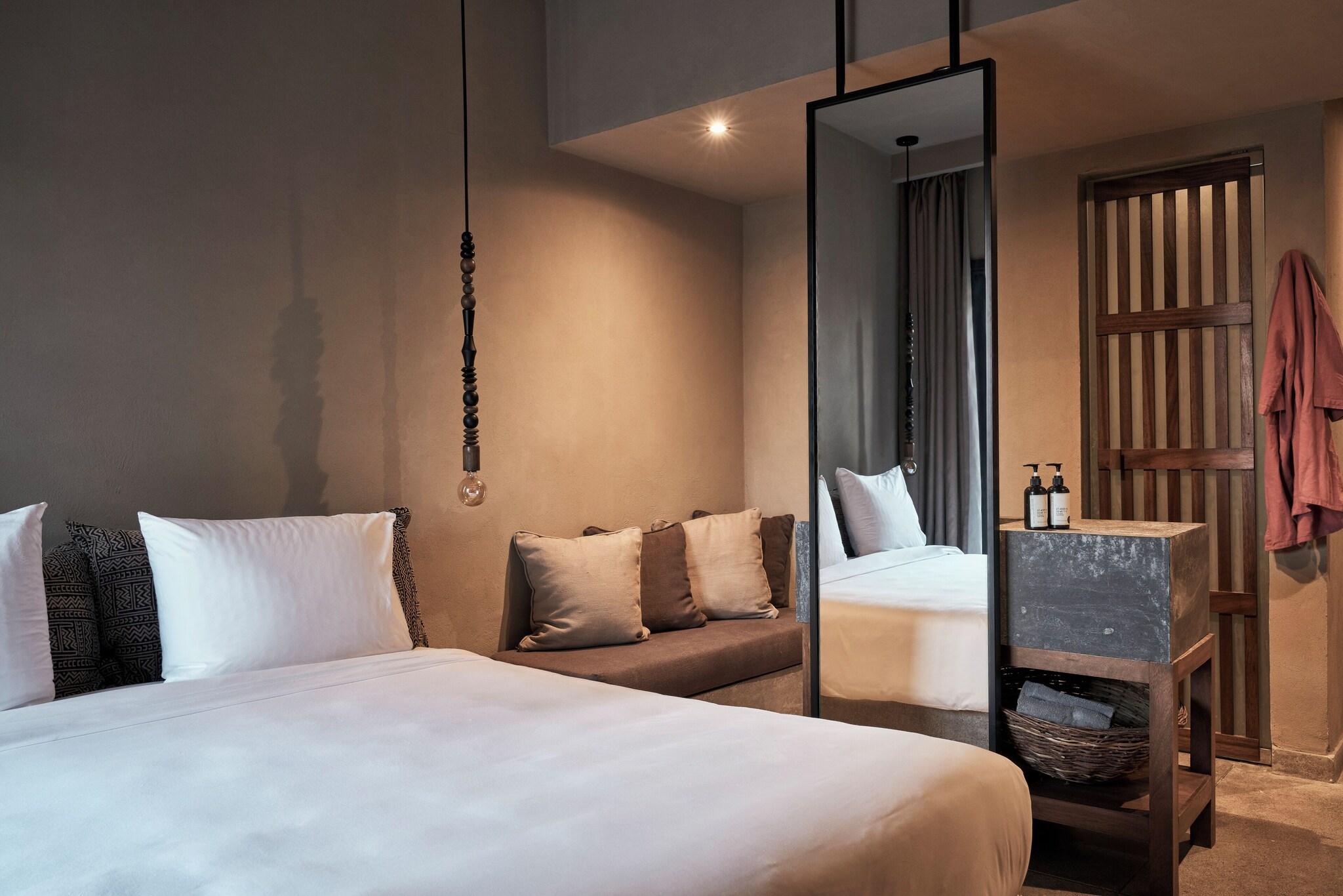 Double Premium with Views