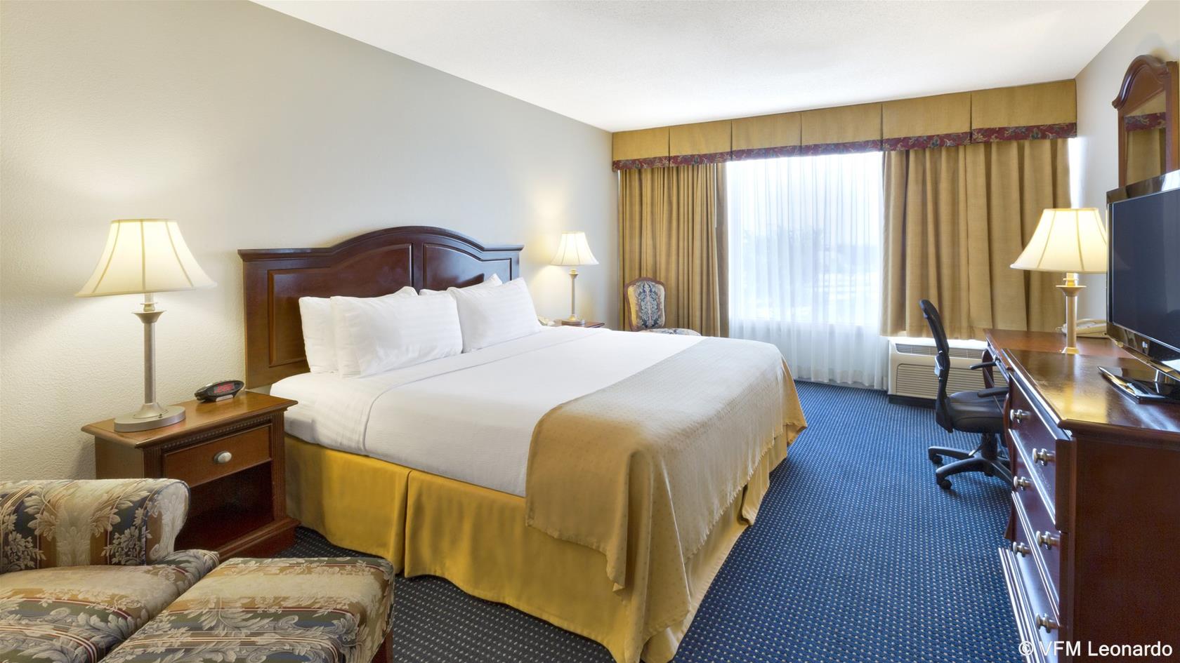 Double King Size Bed